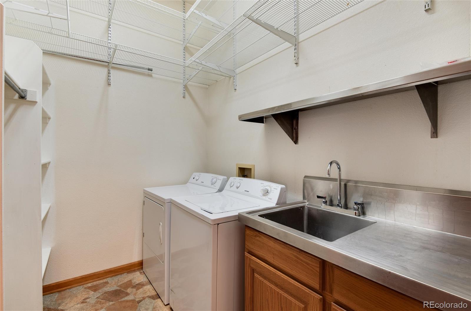 6731 S Newcombe Way, Littleton, CO 80127, 4 Bedrooms Bedrooms, ,4 BathroomsBathrooms,Residential,For Sale,Newcombe,REC5938238