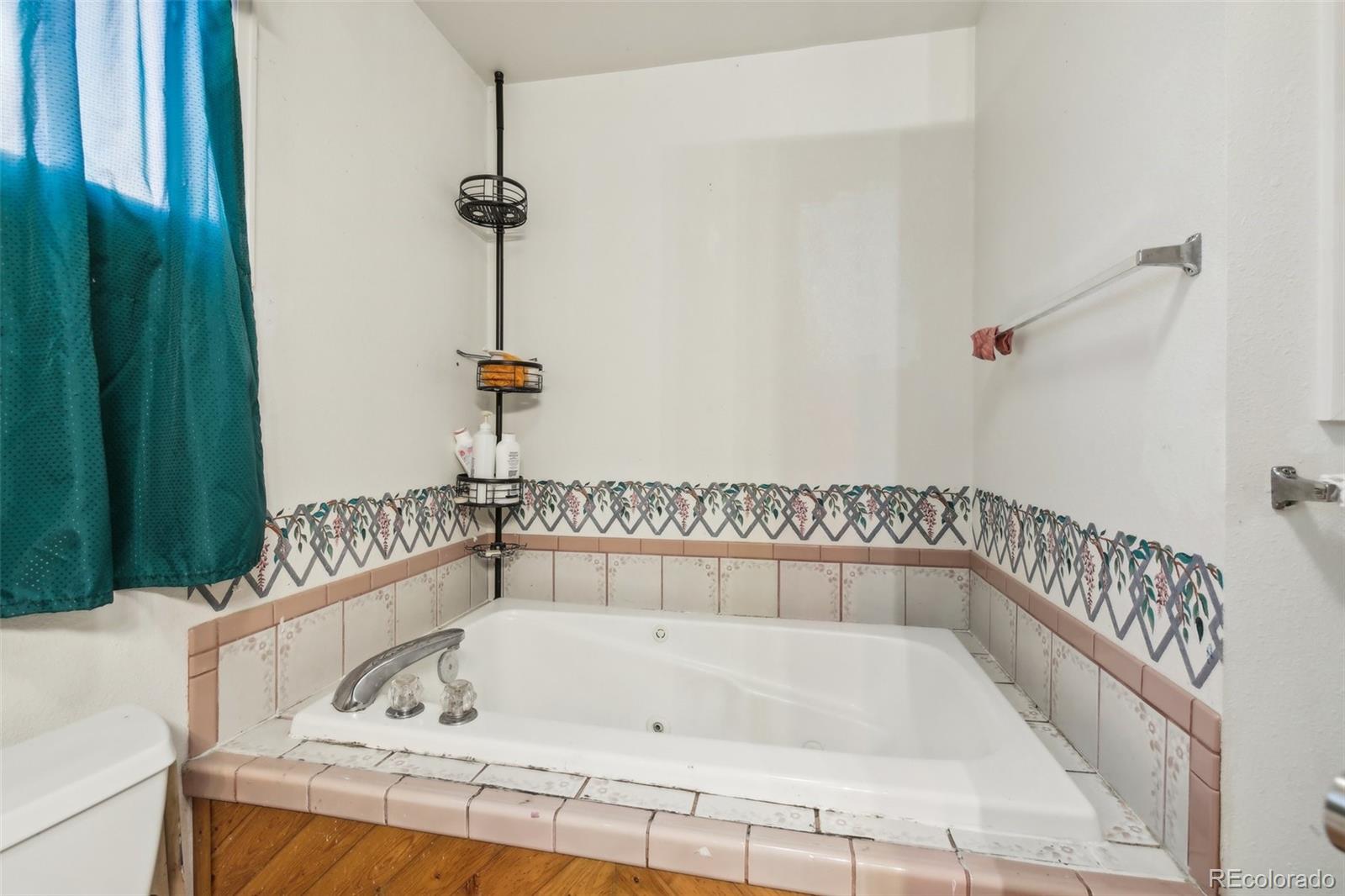 1340 Xanthia Street, Denver, CO 80220, 3 Bedrooms Bedrooms, ,3 BathroomsBathrooms,Residential,For Sale,Xanthia,REC4521250