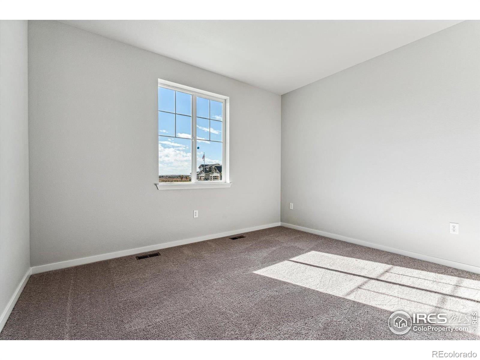 888 Hummocky Way, Windsor, CO 80550, 3 Bedrooms Bedrooms, ,2 BathroomsBathrooms,Residential,For Sale,Hummocky,RECIR1021300