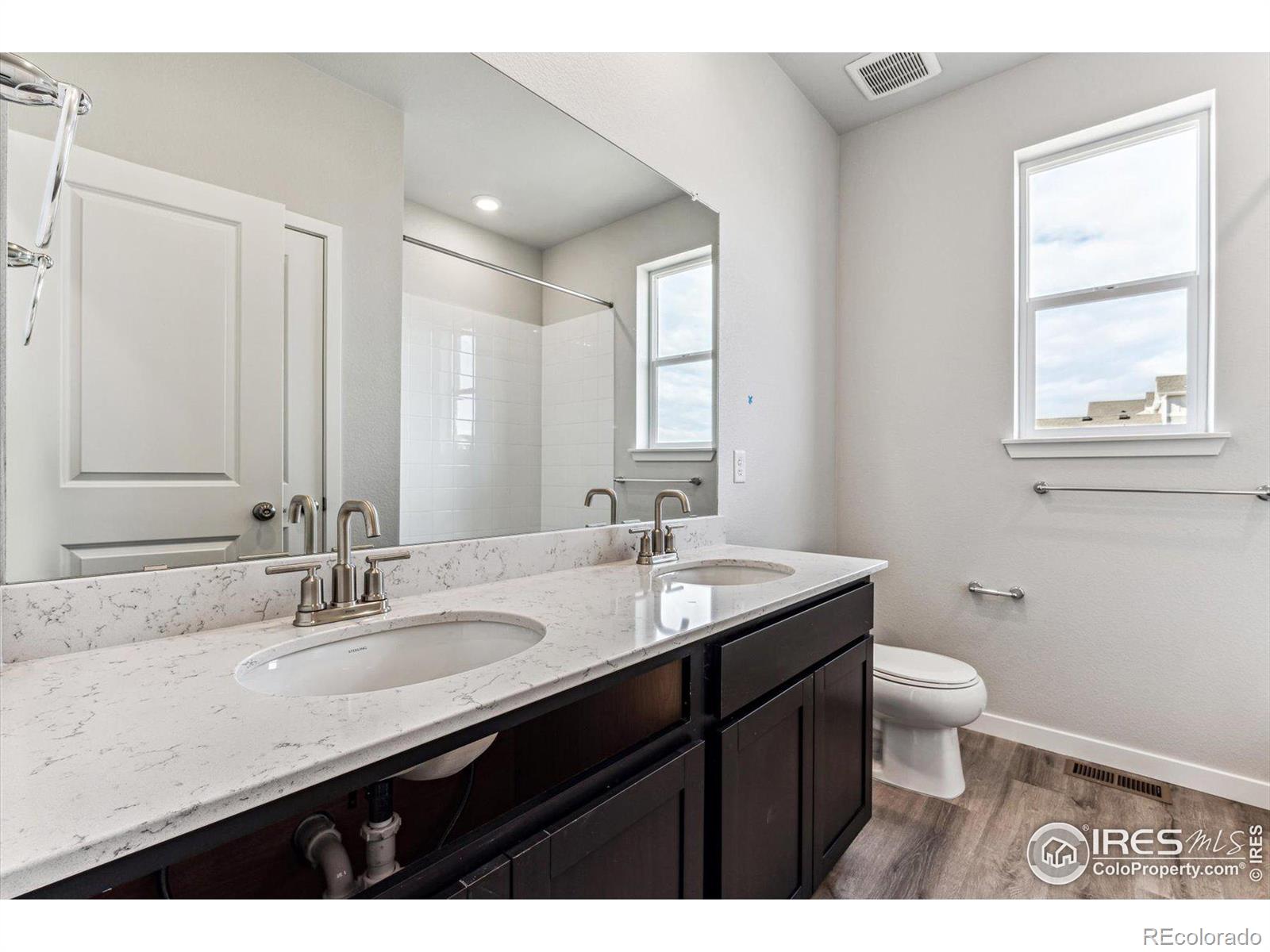 888 Hummocky Way, Windsor, CO 80550, 3 Bedrooms Bedrooms, ,2 BathroomsBathrooms,Residential,For Sale,Hummocky,RECIR1021300