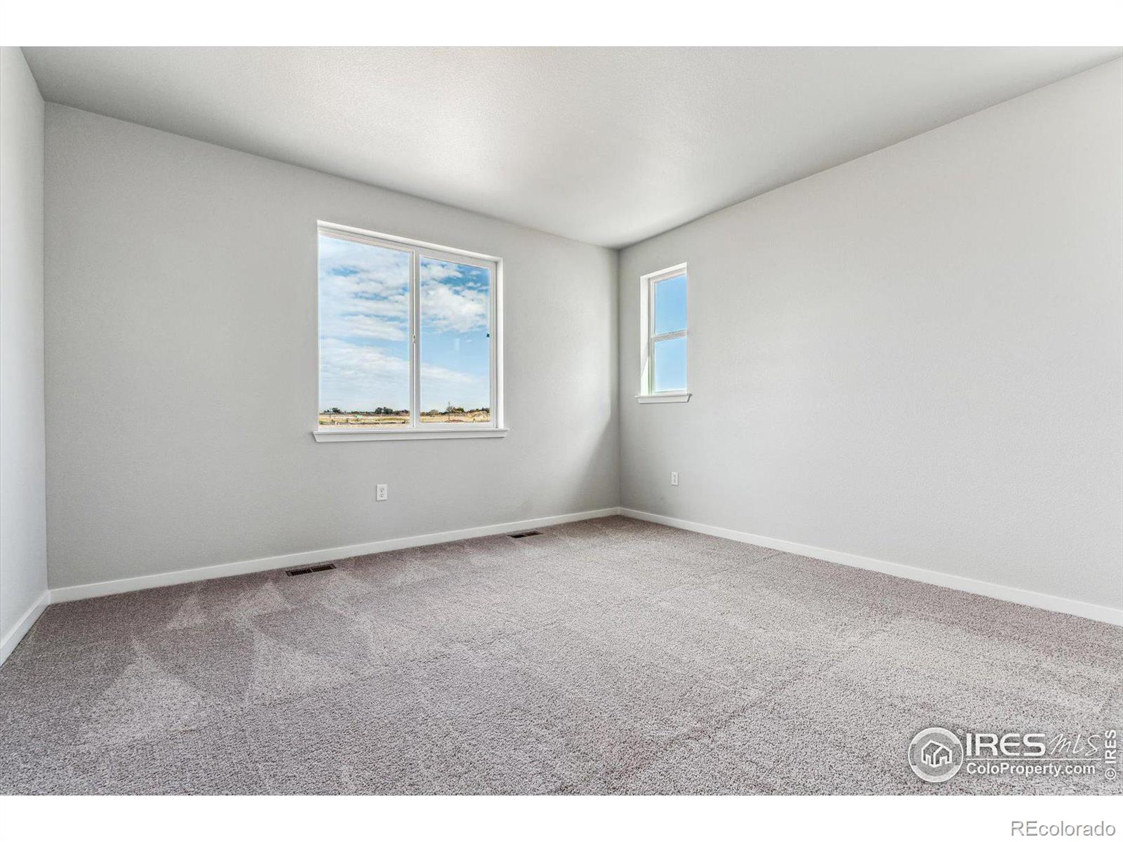 888 Hummocky Way, Windsor, CO 80550, 3 Bedrooms Bedrooms, ,2 BathroomsBathrooms,Residential,For Sale,Hummocky,RECIR1021300
