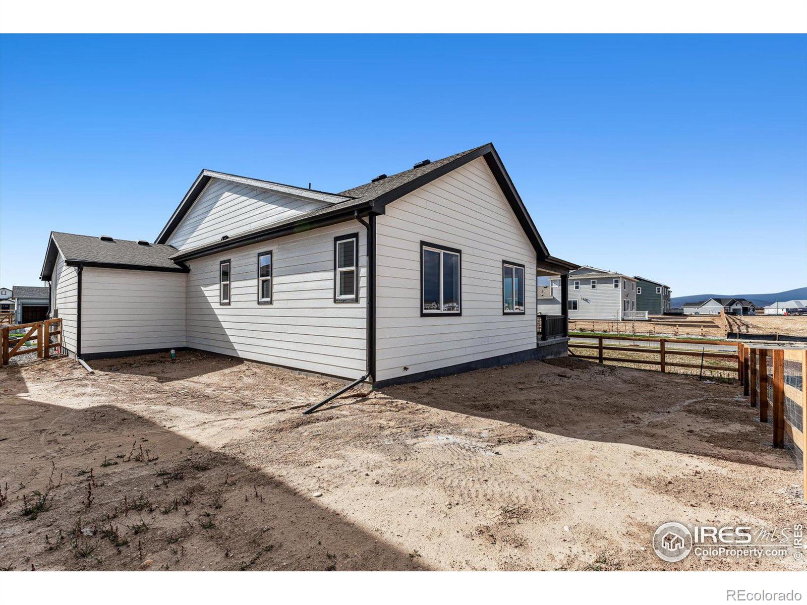 888 Hummocky Way, Windsor, CO 80550, 3 Bedrooms Bedrooms, ,2 BathroomsBathrooms,Residential,For Sale,Hummocky,RECIR1021300