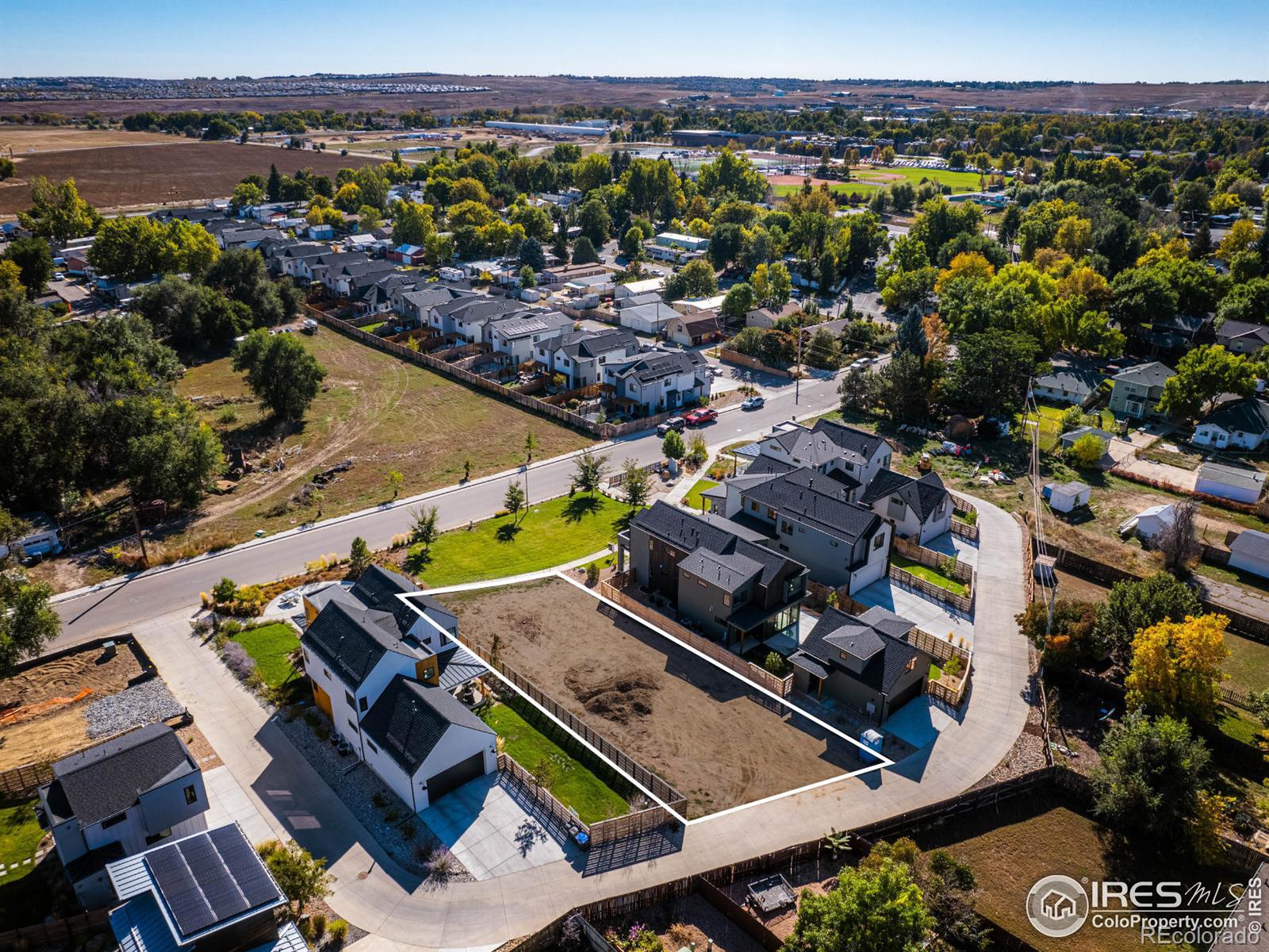 231 Foote Avenue, Lafayette, CO 80026, 6 Bedrooms Bedrooms, ,6 BathroomsBathrooms,Residential,For Sale,Foote,RECIR1021386