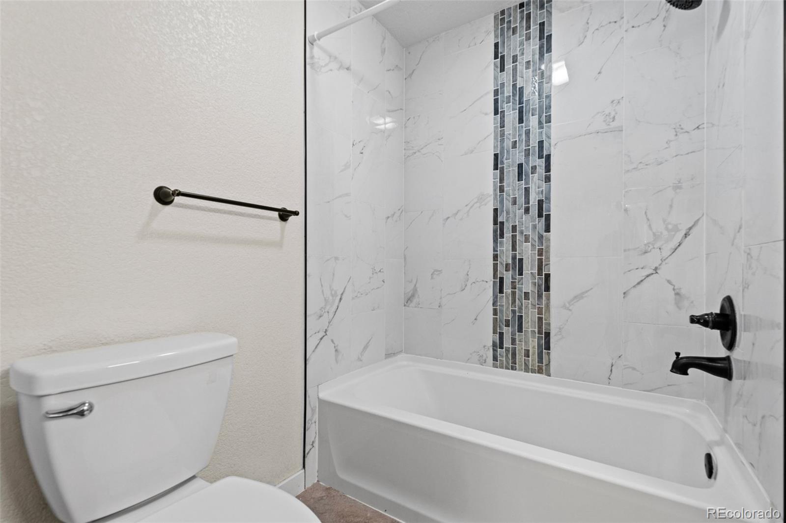 1543 Feltham Place, Longmont, CO 80501, 4 Bedrooms Bedrooms, ,2 BathroomsBathrooms,Residential,For Sale,Feltham,REC5810573