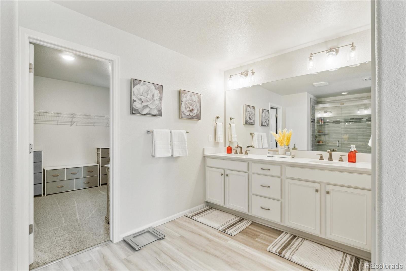 7517 Patsburg Way, Aurora, CO 80016, 4 Bedrooms Bedrooms, ,4 BathroomsBathrooms,Residential,For Sale,Patsburg,REC7380488