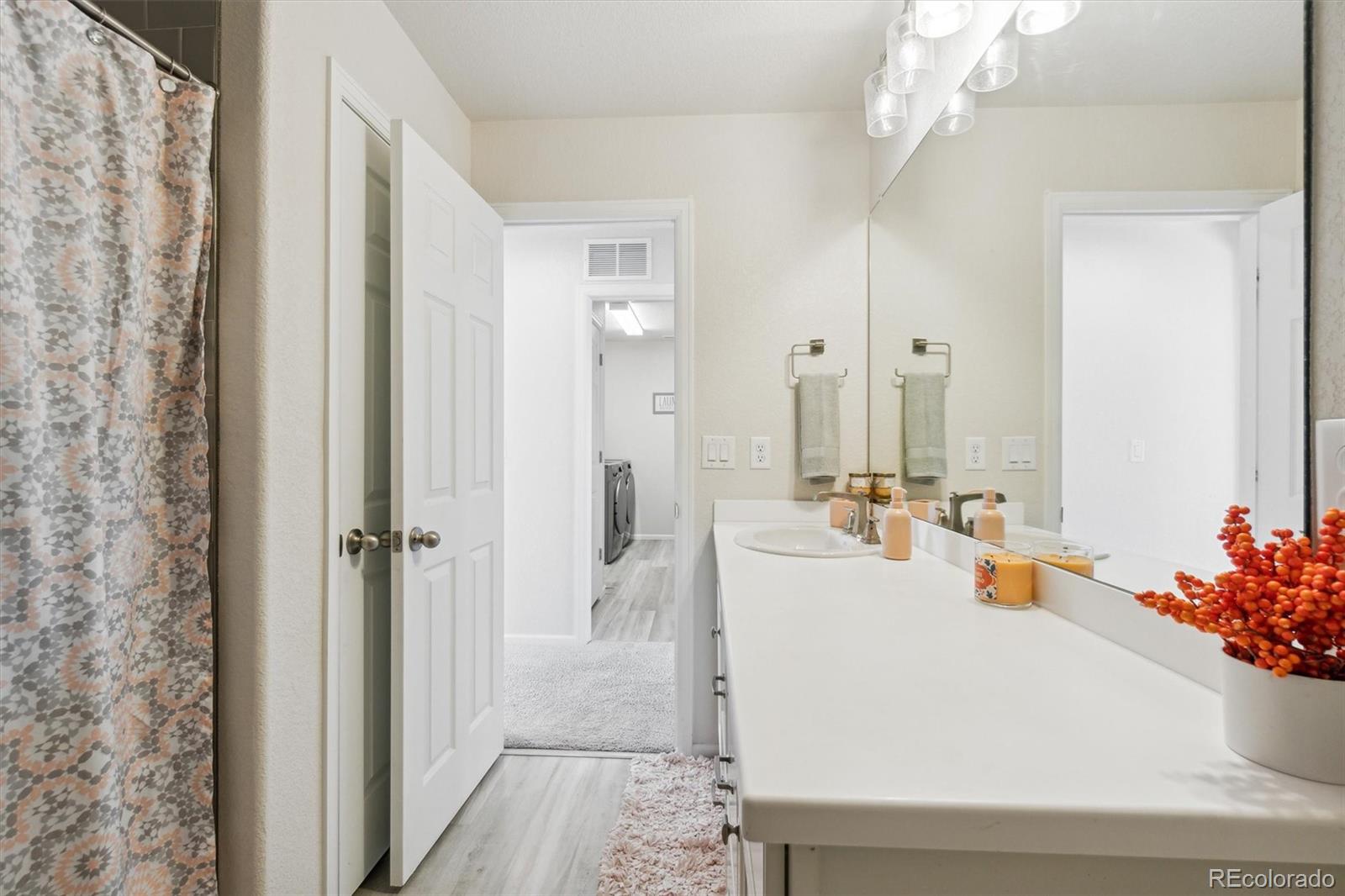 7517 Patsburg Way, Aurora, CO 80016, 4 Bedrooms Bedrooms, ,4 BathroomsBathrooms,Residential,For Sale,Patsburg,REC7380488