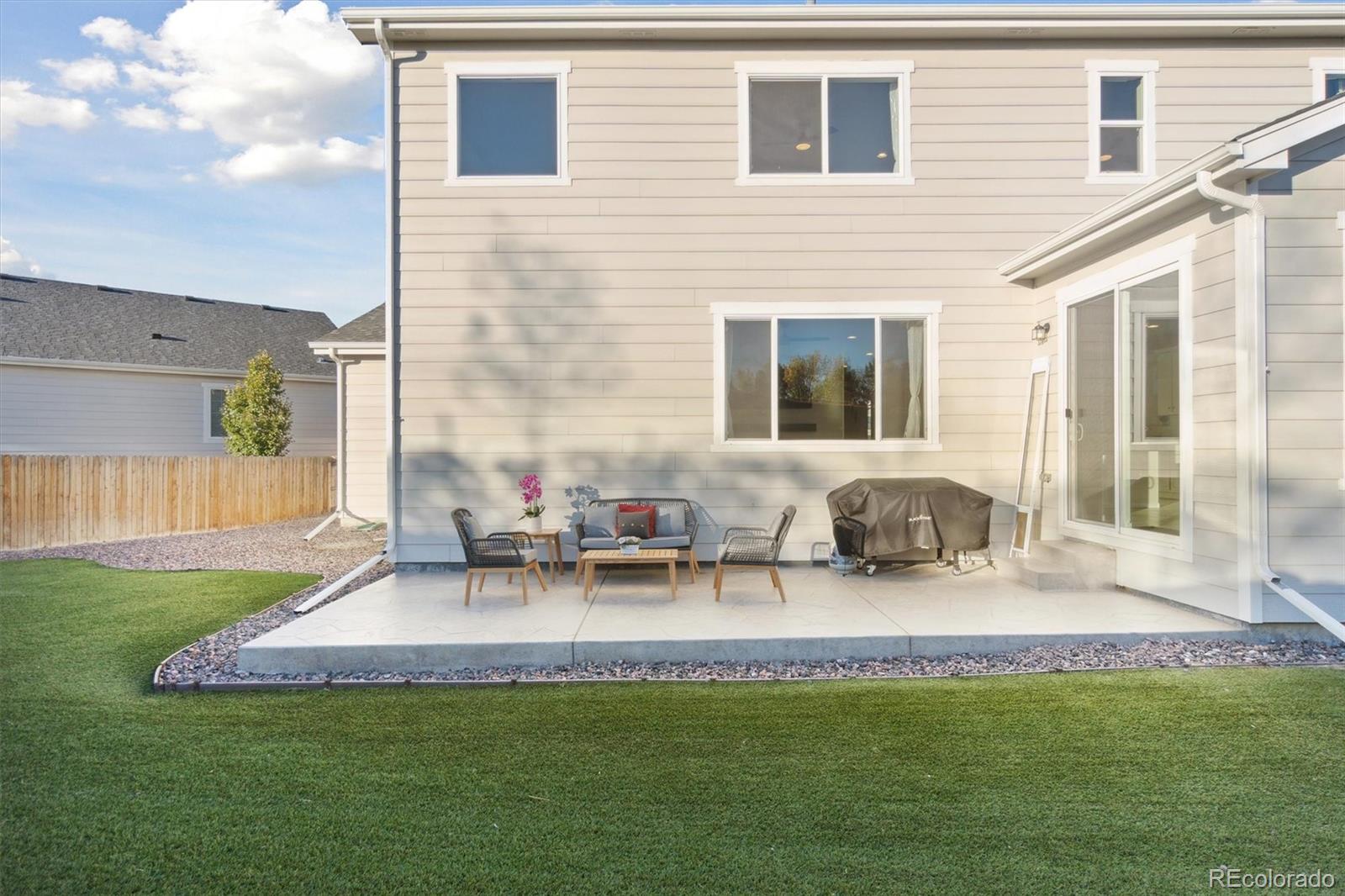 7517 Patsburg Way, Aurora, CO 80016, 4 Bedrooms Bedrooms, ,4 BathroomsBathrooms,Residential,For Sale,Patsburg,REC7380488