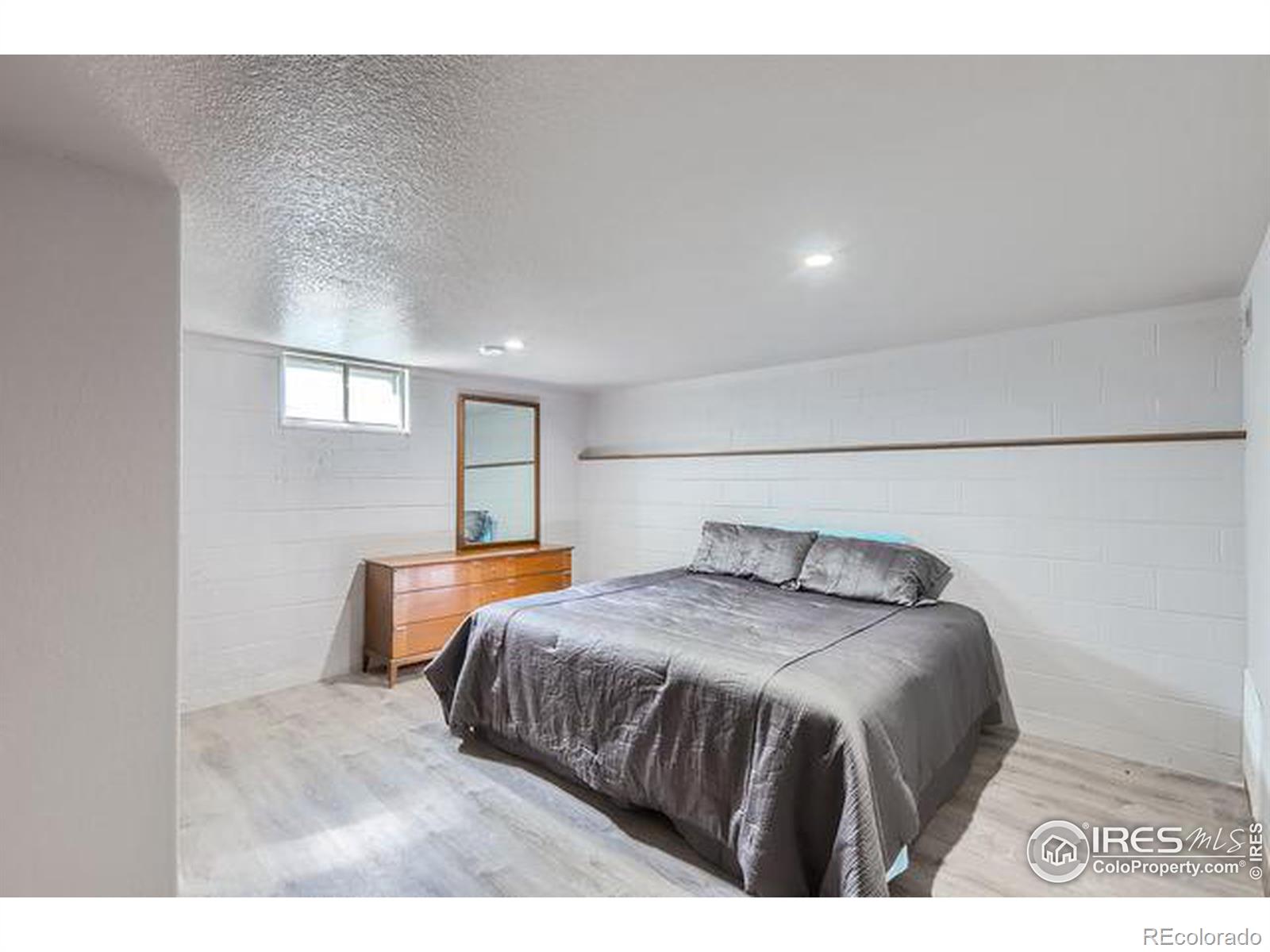 1330 Gay Street, Longmont, CO 80501, 4 Bedrooms Bedrooms, ,2 BathroomsBathrooms,Residential,For Sale,Gay,RECIR1021238