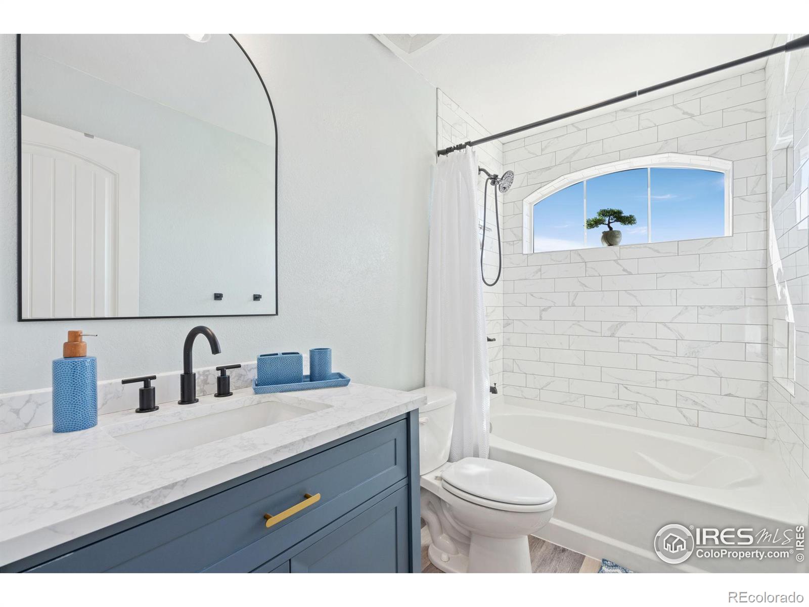 3425 Maplewood Lane, Johnstown, CO 80534, 5 Bedrooms Bedrooms, ,4 BathroomsBathrooms,Residential,For Sale,Maplewood,RECIR1021270