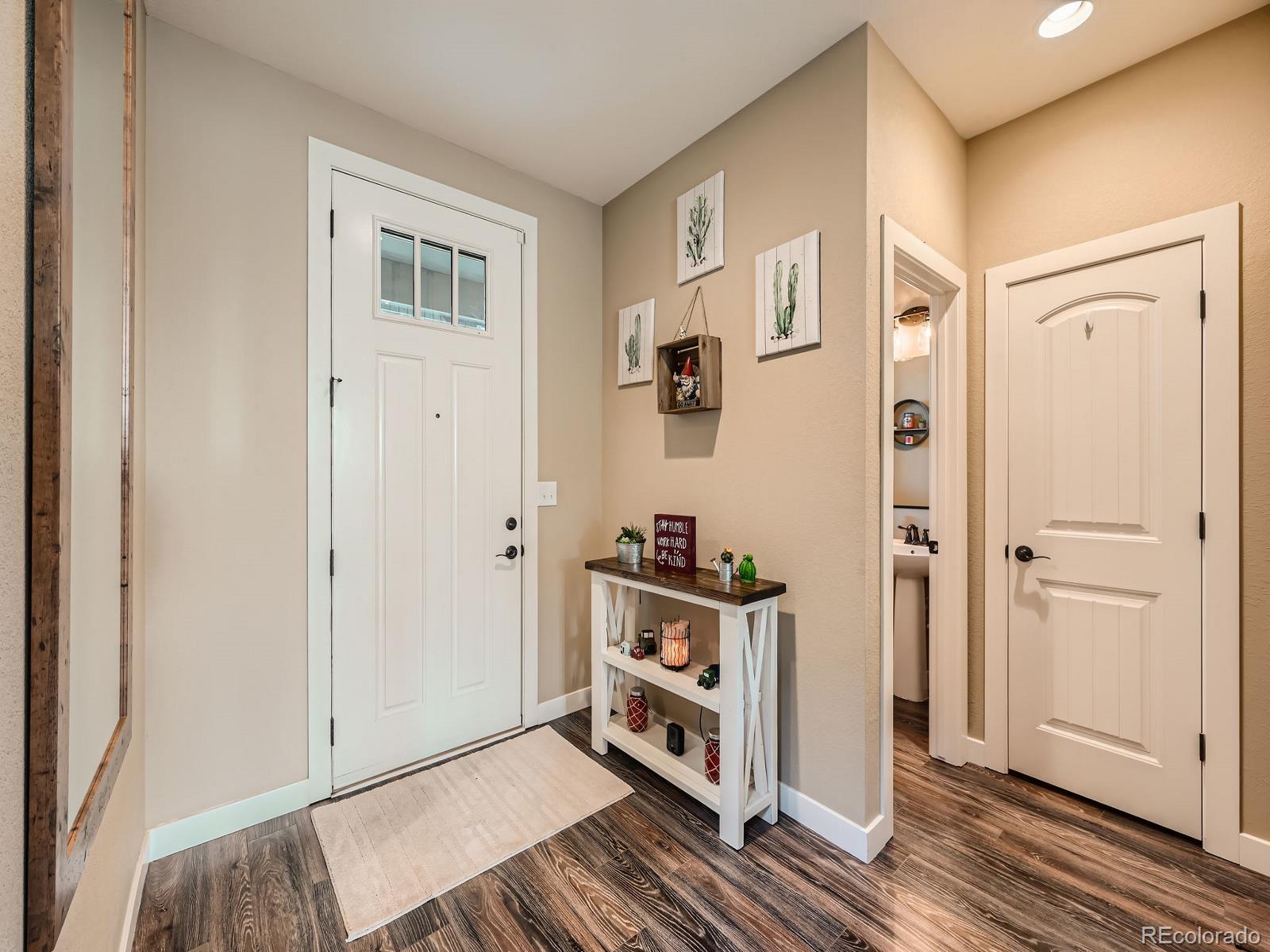 7763 Elk Street, Aurora, CO 80016, 3 Bedrooms Bedrooms, ,3 BathroomsBathrooms,Residential,For Sale,Elk,REC4906876