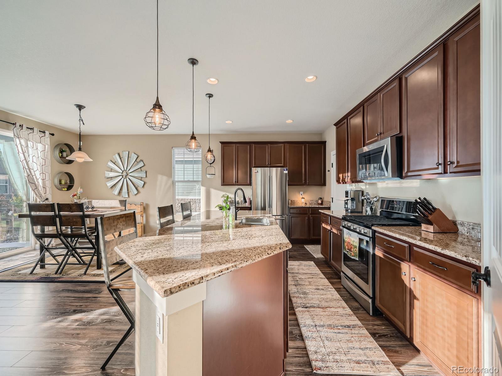 7763 Elk Street, Aurora, CO 80016, 3 Bedrooms Bedrooms, ,3 BathroomsBathrooms,Residential,For Sale,Elk,REC4906876