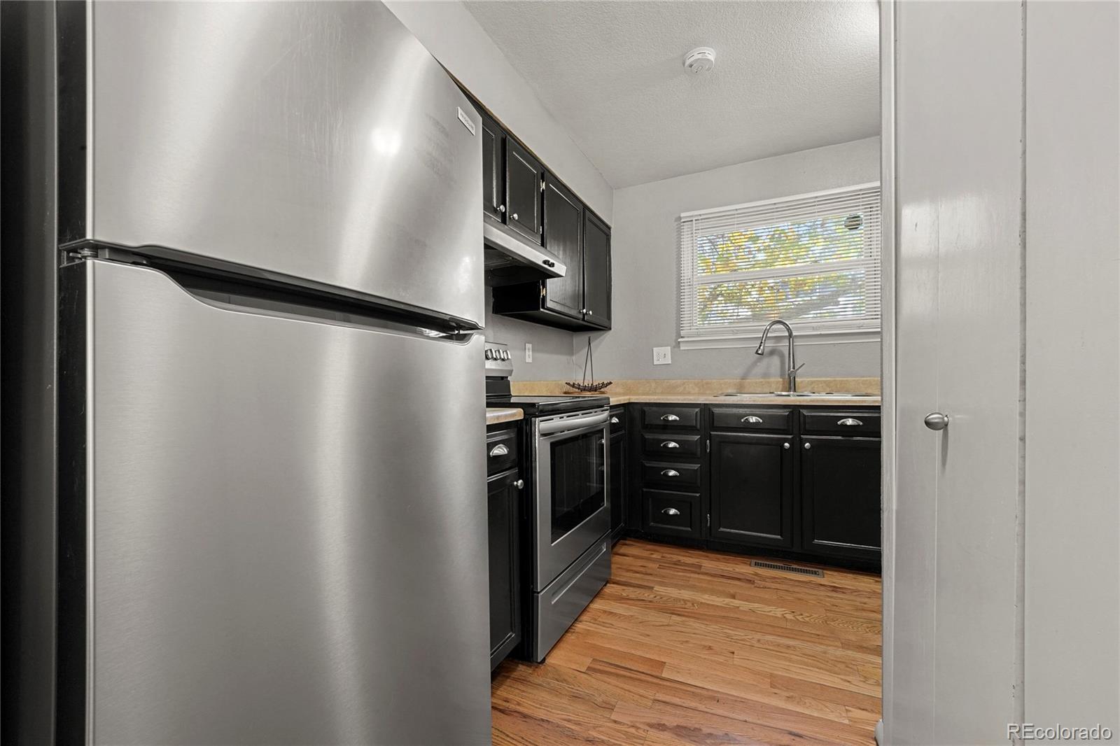11687 Cedar Avenue, Aurora, CO 80012, 3 Bedrooms Bedrooms, ,3 BathroomsBathrooms,Residential,For Sale,Cedar,REC3469839