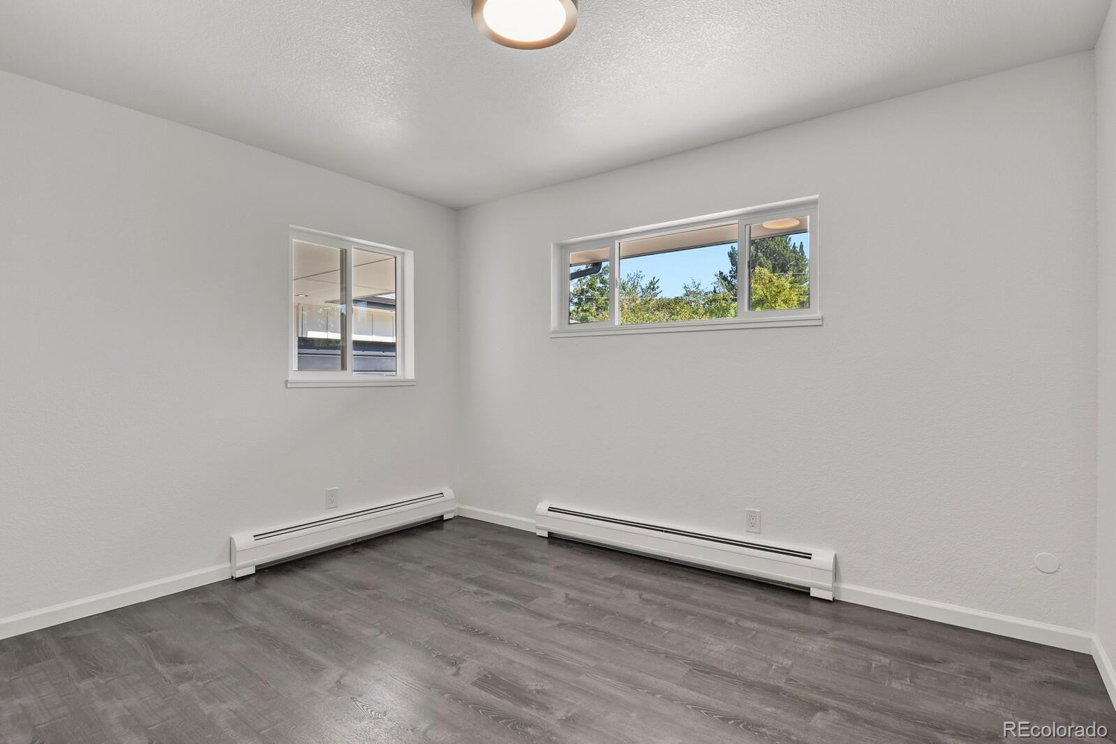 2501 Oakland Street, Aurora, CO 80014, 6 Bedrooms Bedrooms, ,4 BathroomsBathrooms,Residential,For Sale,Oakland,REC4972921