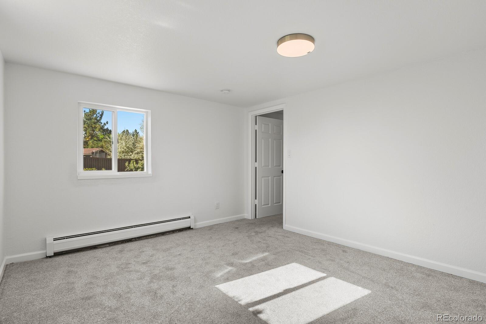 2501 Oakland Street, Aurora, CO 80014, 6 Bedrooms Bedrooms, ,4 BathroomsBathrooms,Residential,For Sale,Oakland,REC4972921