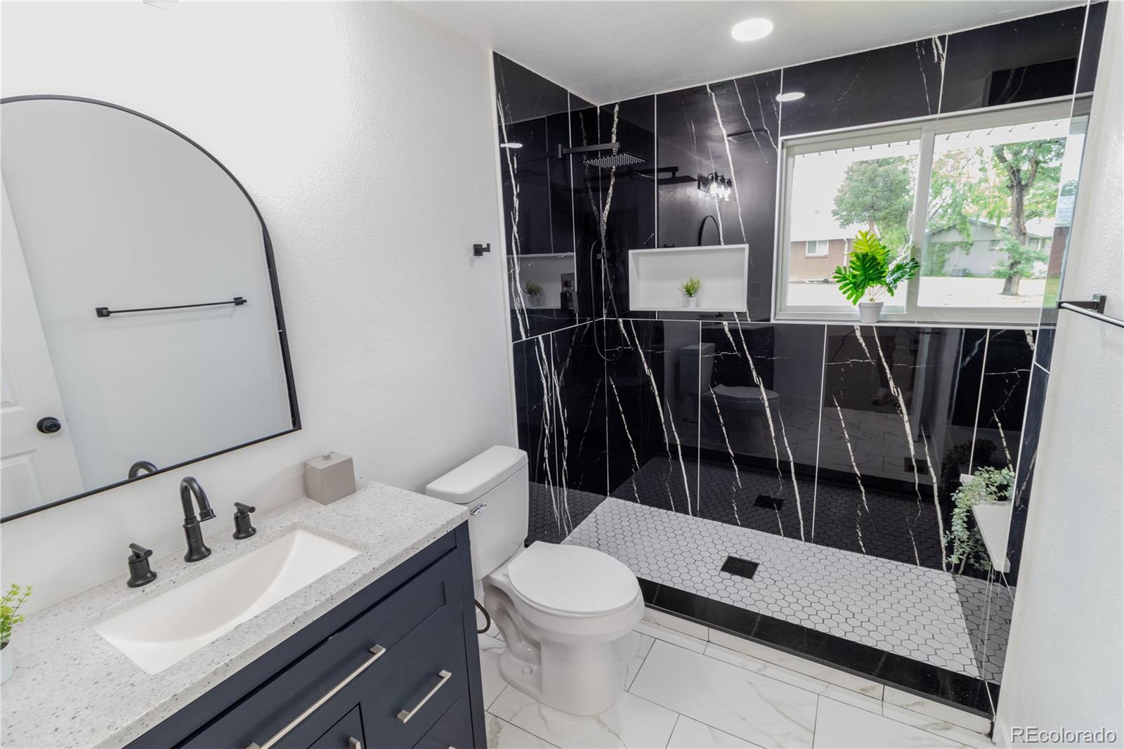 6735 Pierce Way, Arvada, CO 80003, 4 Bedrooms Bedrooms, ,3 BathroomsBathrooms,Residential,For Sale,Pierce,REC6662563