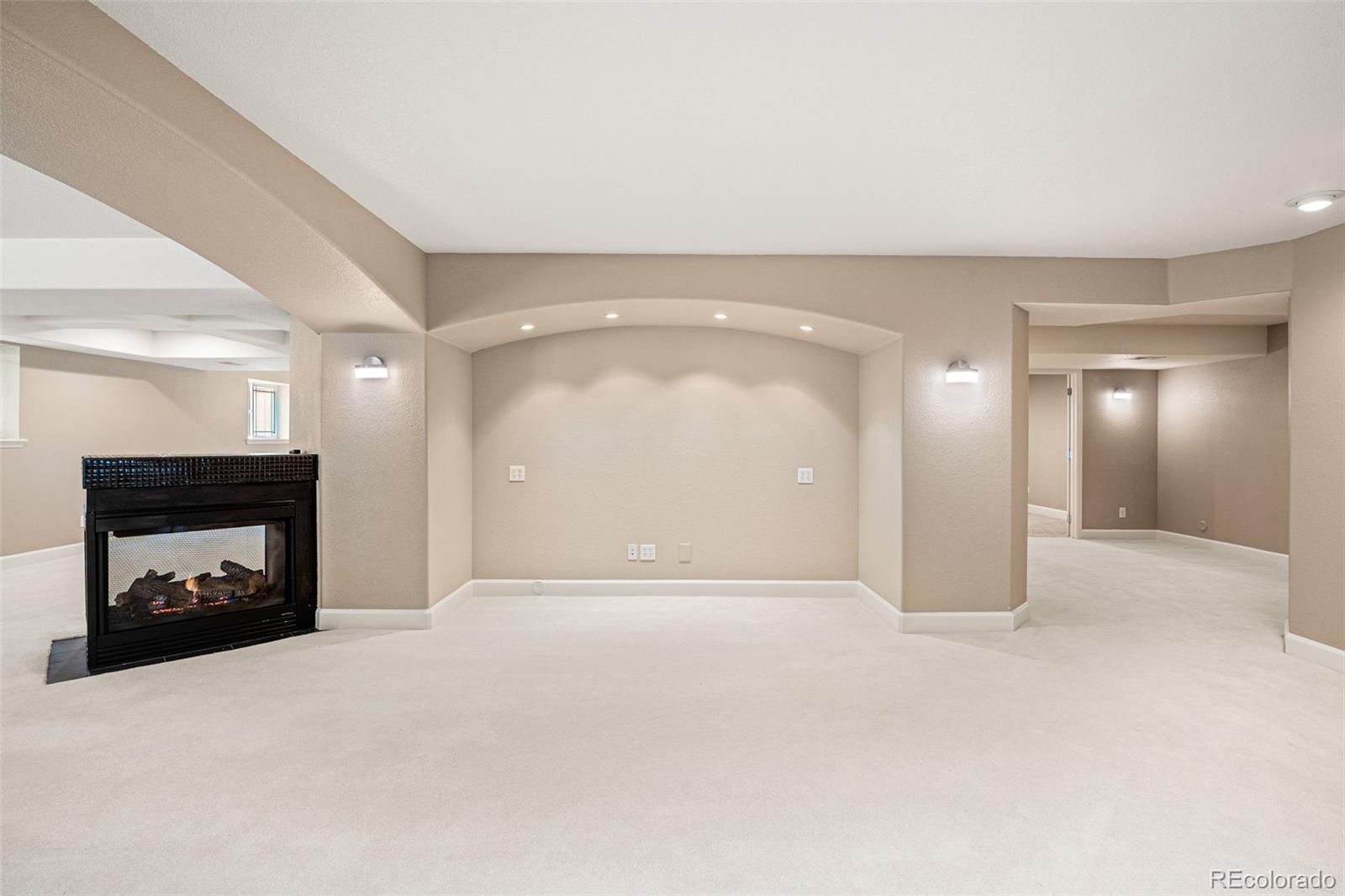 23785 Grand Place, Aurora, CO 80016, 4 Bedrooms Bedrooms, ,3 BathroomsBathrooms,Residential,For Sale,Grand,REC3193761