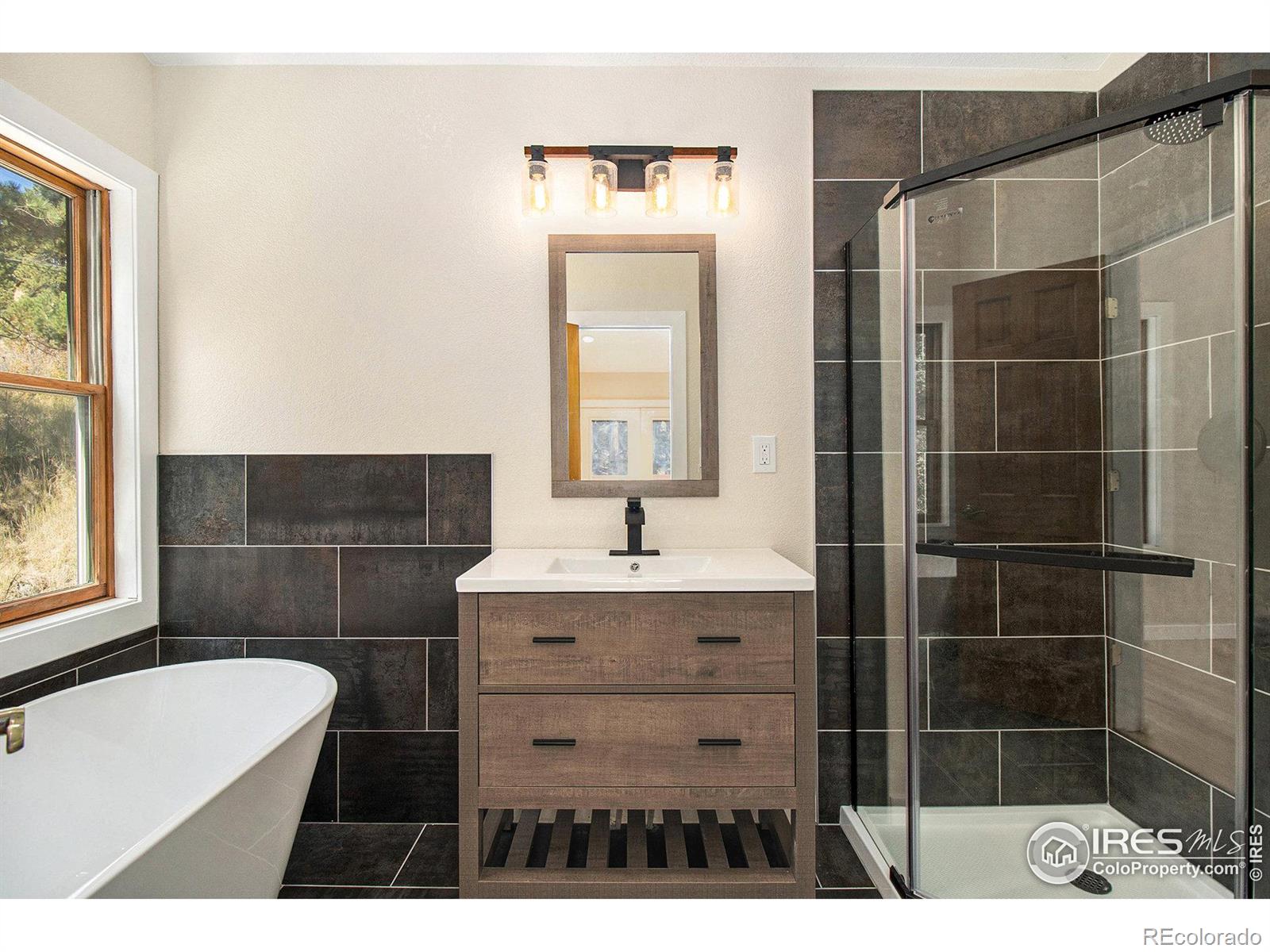 342 Brook Circle, Boulder, CO 80302, 3 Bedrooms Bedrooms, ,3 BathroomsBathrooms,Residential,For Sale,Brook,RECIR1021352