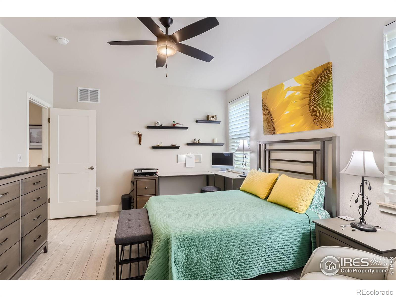 1309 Oak Court, Longmont, CO 80501, 2 Bedrooms Bedrooms, ,2 BathroomsBathrooms,Residential,For Sale,Oak,RECIR1021333