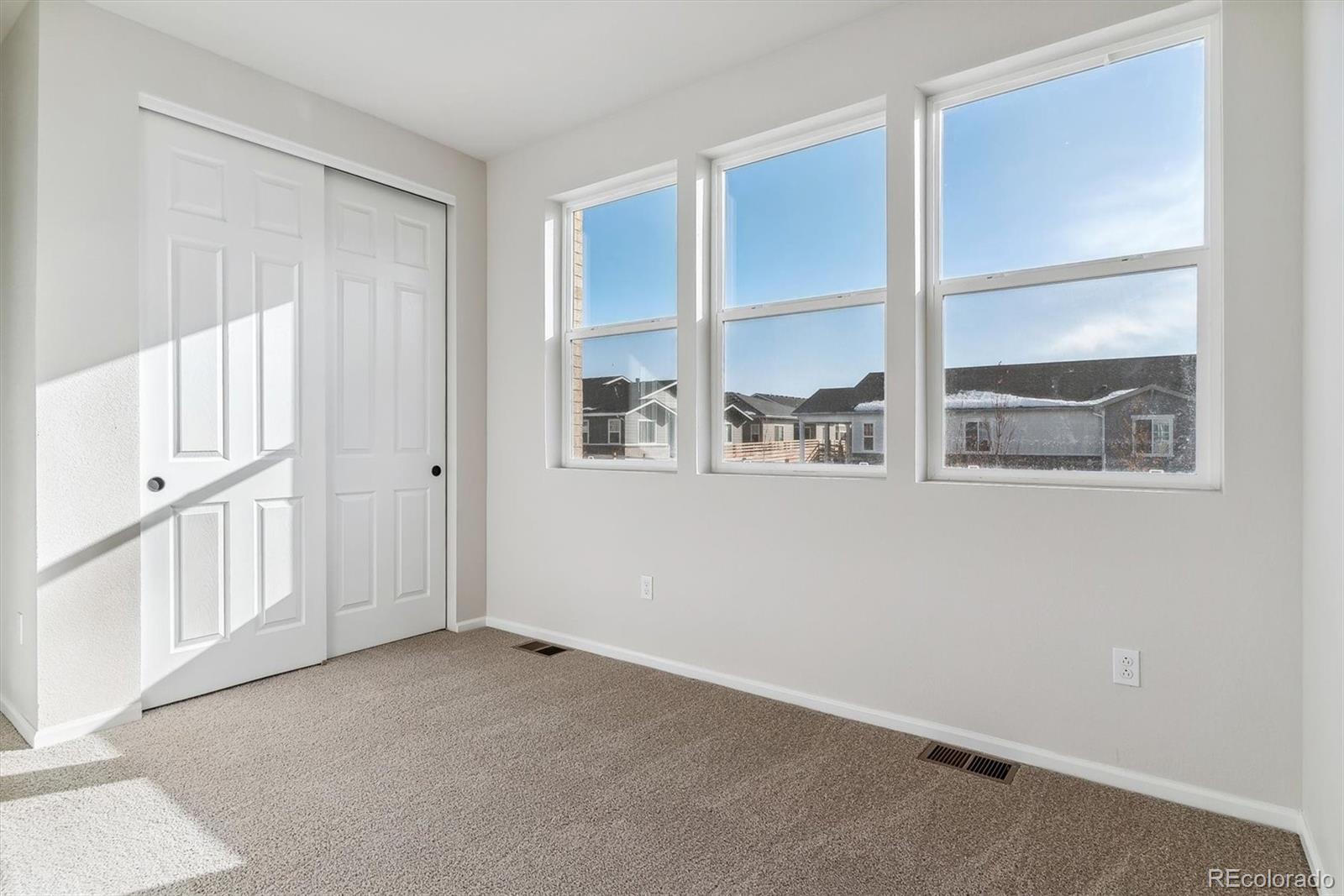 24965 41st Avenue, Aurora, CO 80019, 4 Bedrooms Bedrooms, ,2 BathroomsBathrooms,Residential,For Sale,41st,REC3832458