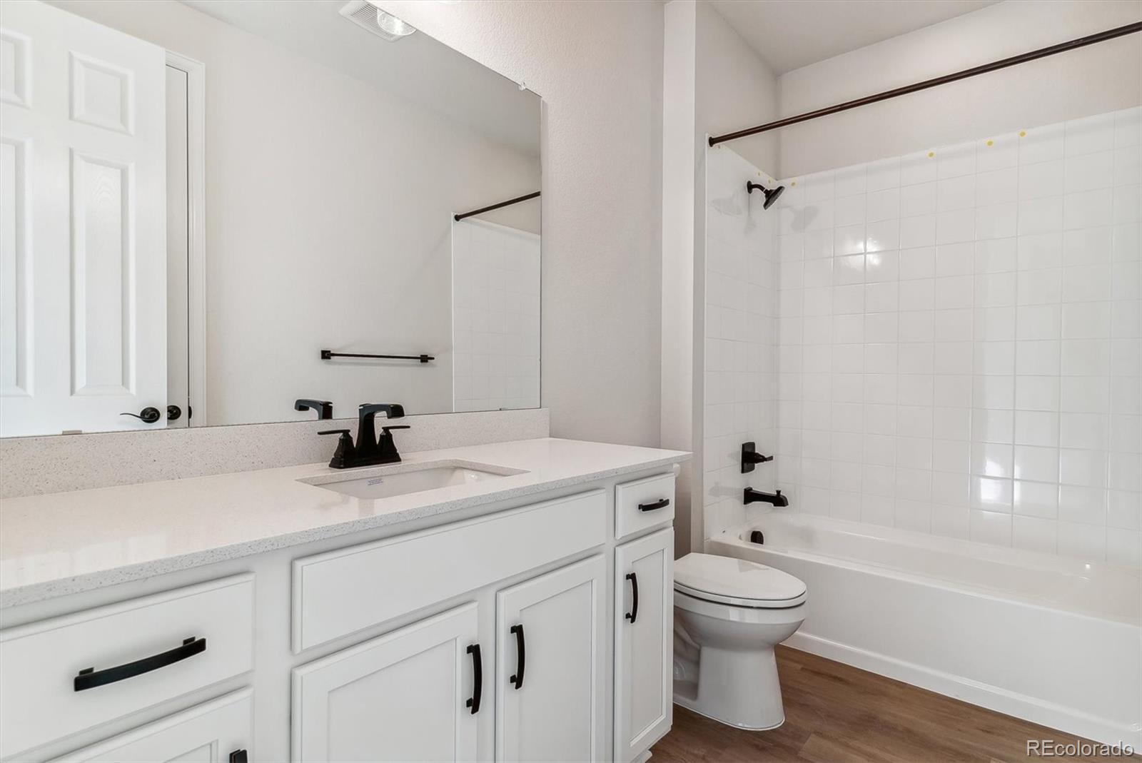 24965 41st Avenue, Aurora, CO 80019, 4 Bedrooms Bedrooms, ,2 BathroomsBathrooms,Residential,For Sale,41st,REC3832458