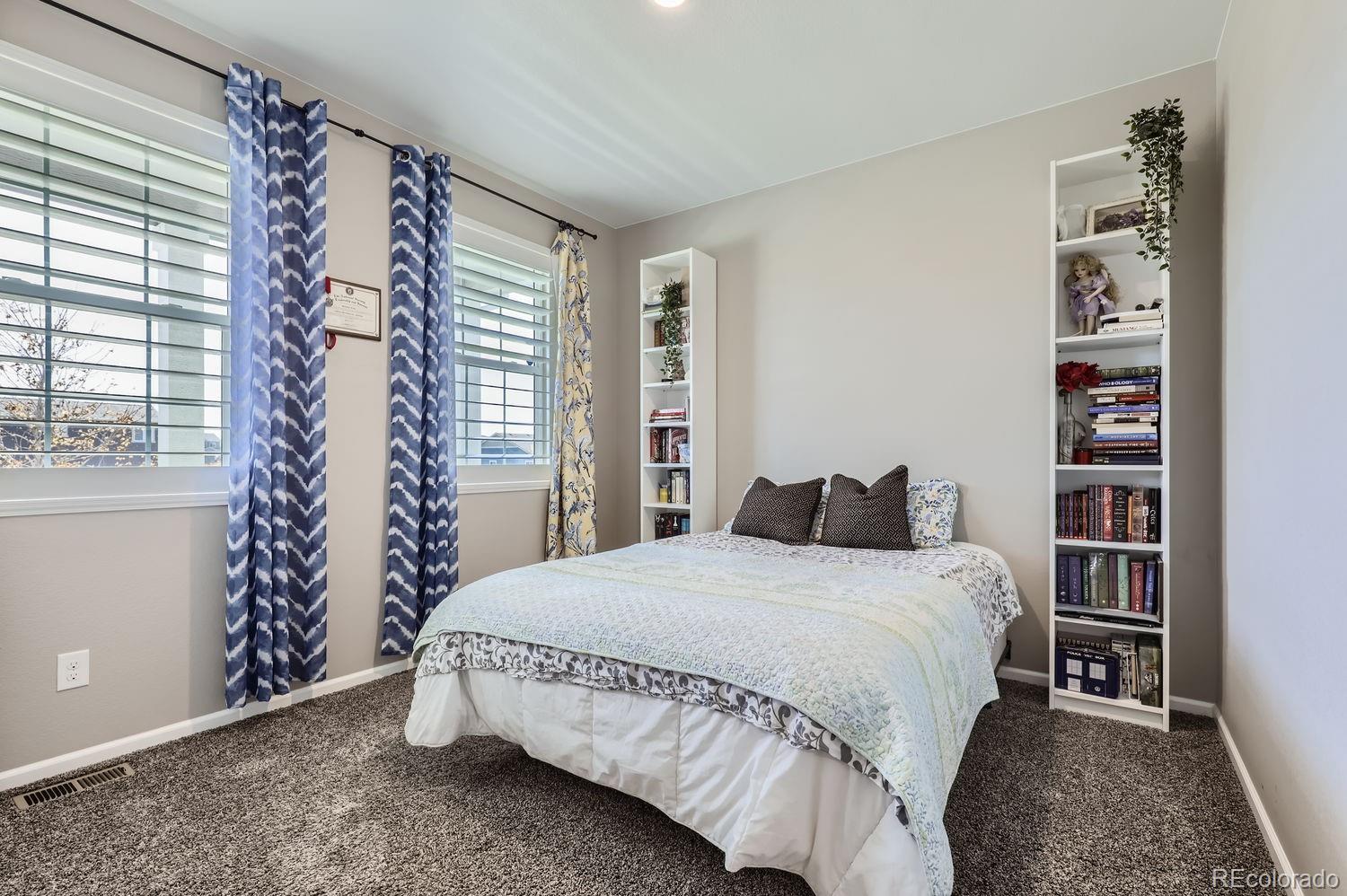 19931 61st Place, Aurora, CO 80019, 3 Bedrooms Bedrooms, ,2 BathroomsBathrooms,Residential,For Sale,61st,REC6160416