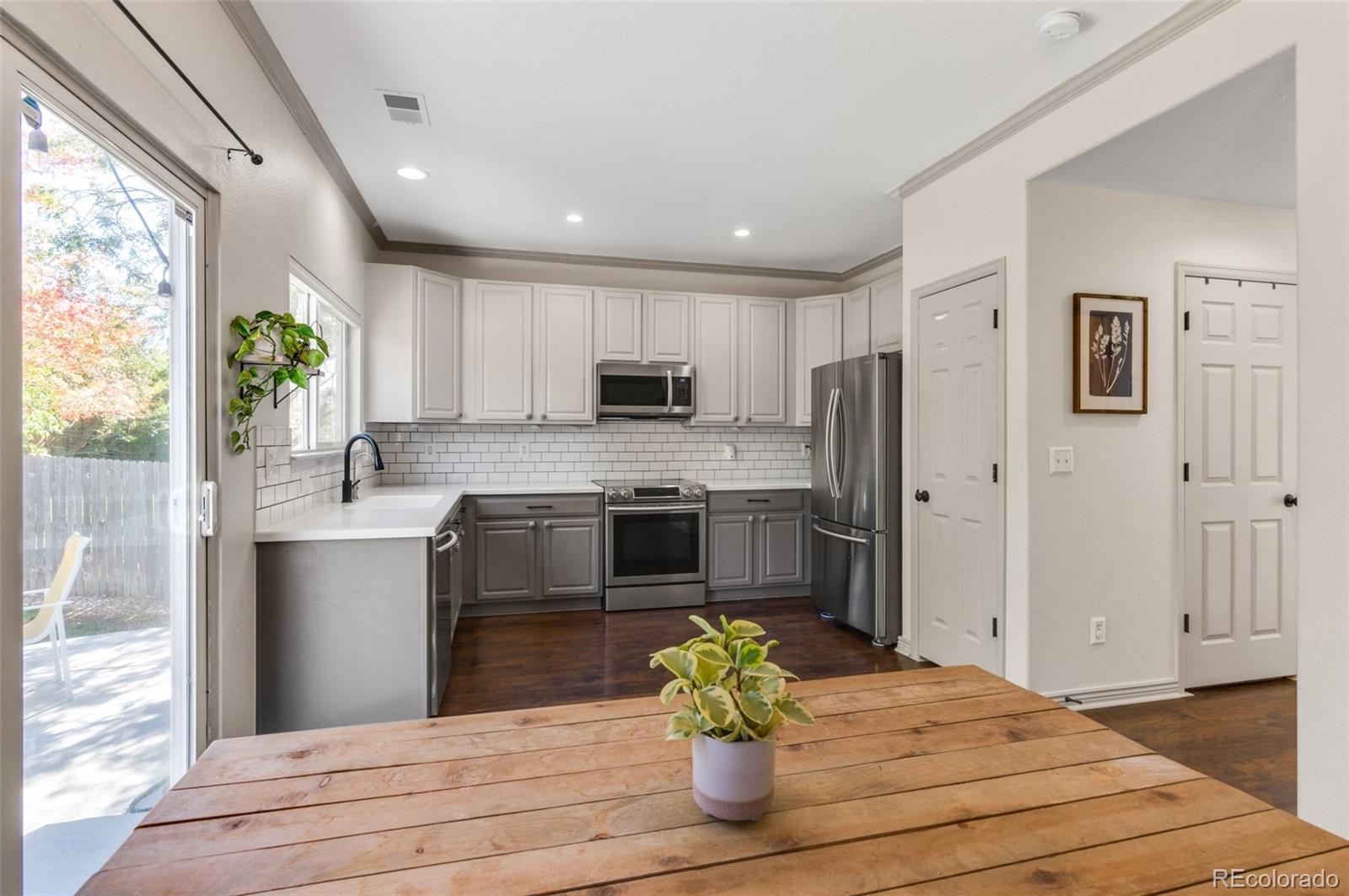 5320 Sicily Way, Aurora, CO 80015, 3 Bedrooms Bedrooms, ,3 BathroomsBathrooms,Residential,For Sale,Sicily,REC9759974