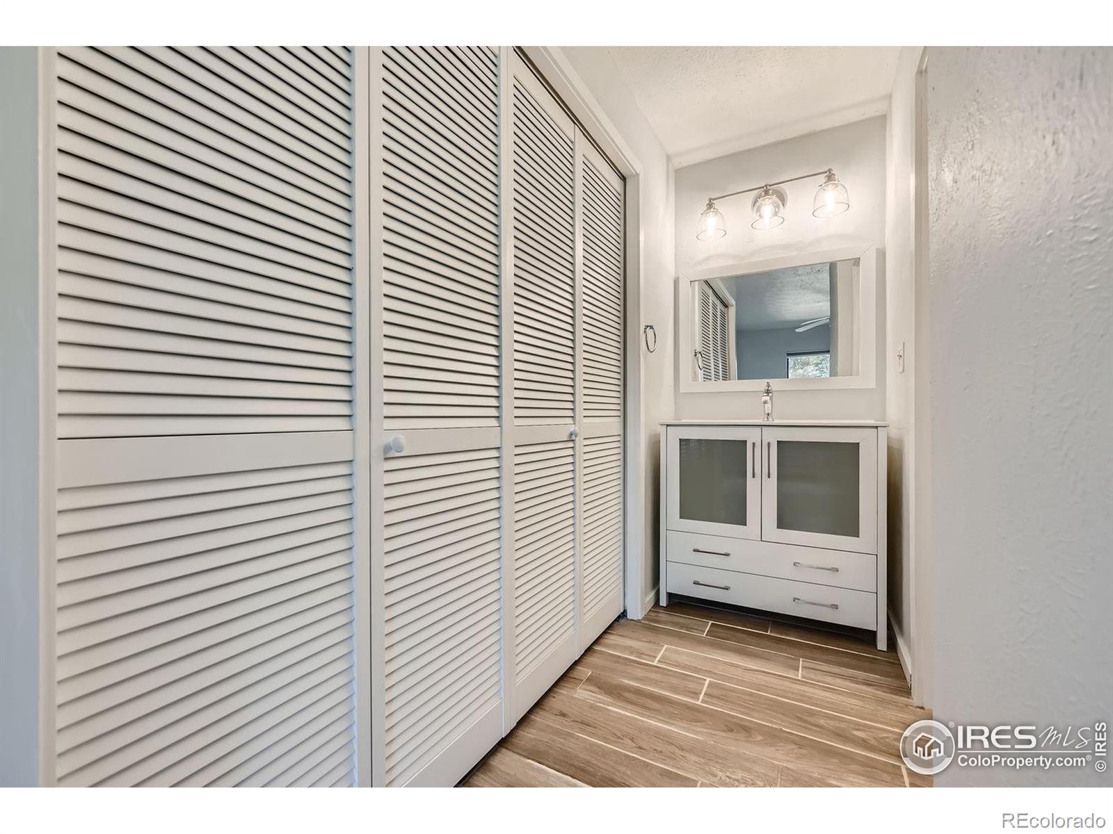 695 Manhattan Drive #101, Boulder, CO 80303, 2 Bedrooms Bedrooms, ,2 BathroomsBathrooms,Residential,For Sale,Manhattan,RECIR1020501