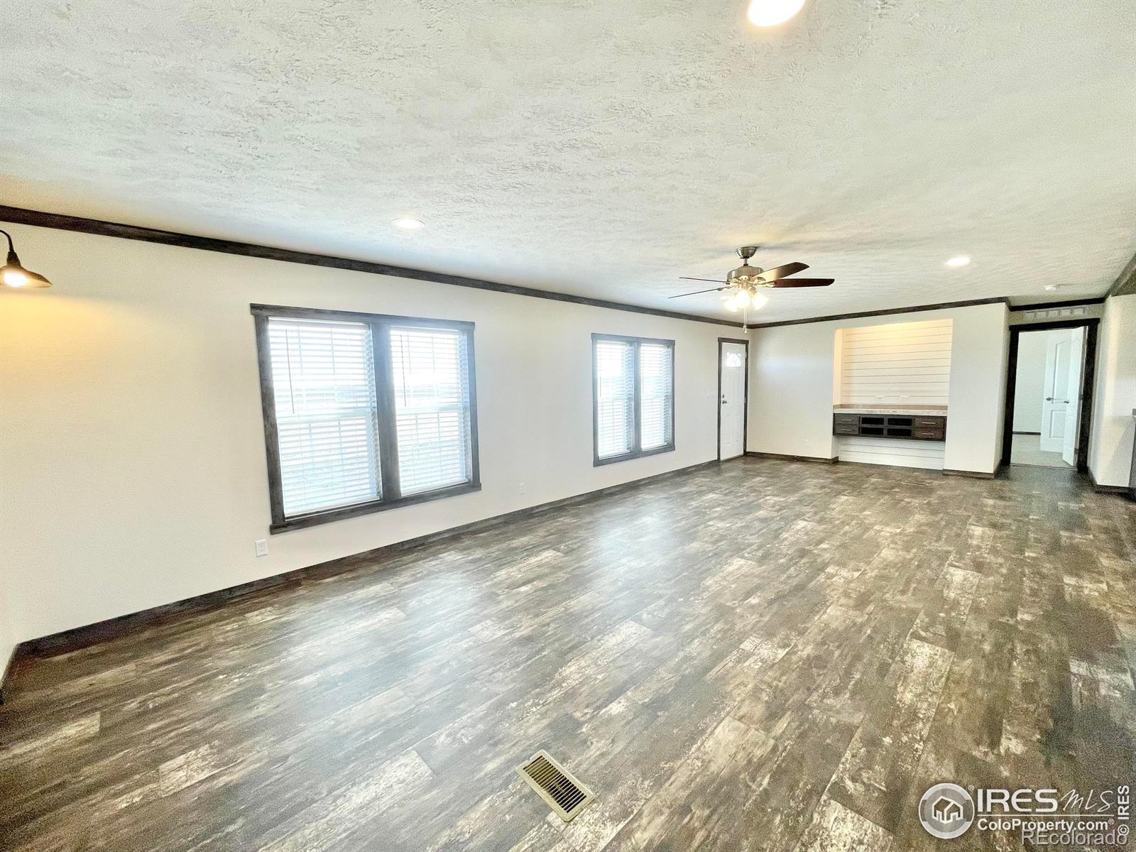 40514 County Road 86, Briggsdale, CO 80611, 4 Bedrooms Bedrooms, ,2 BathroomsBathrooms,Residential,For Sale,County Road 86,RECIR1021533