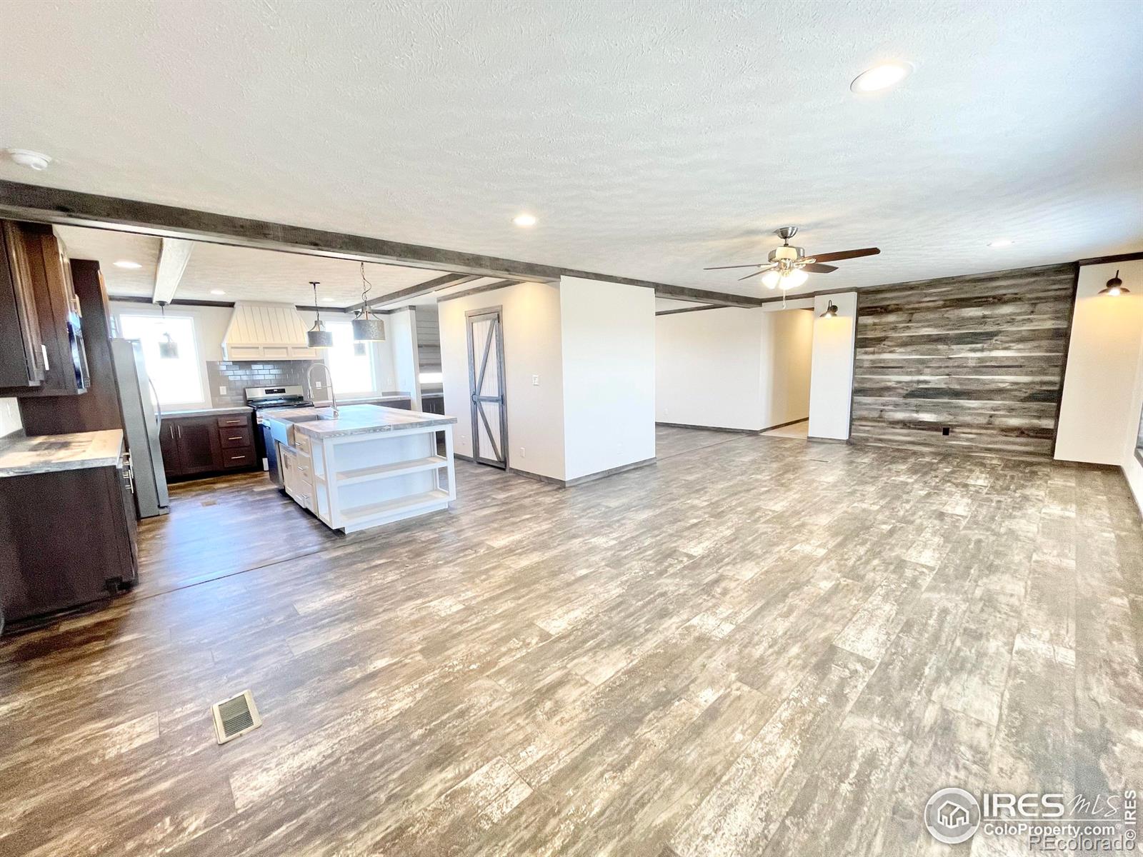 40514 County Road 86, Briggsdale, CO 80611, 4 Bedrooms Bedrooms, ,2 BathroomsBathrooms,Residential,For Sale,County Road 86,RECIR1021533