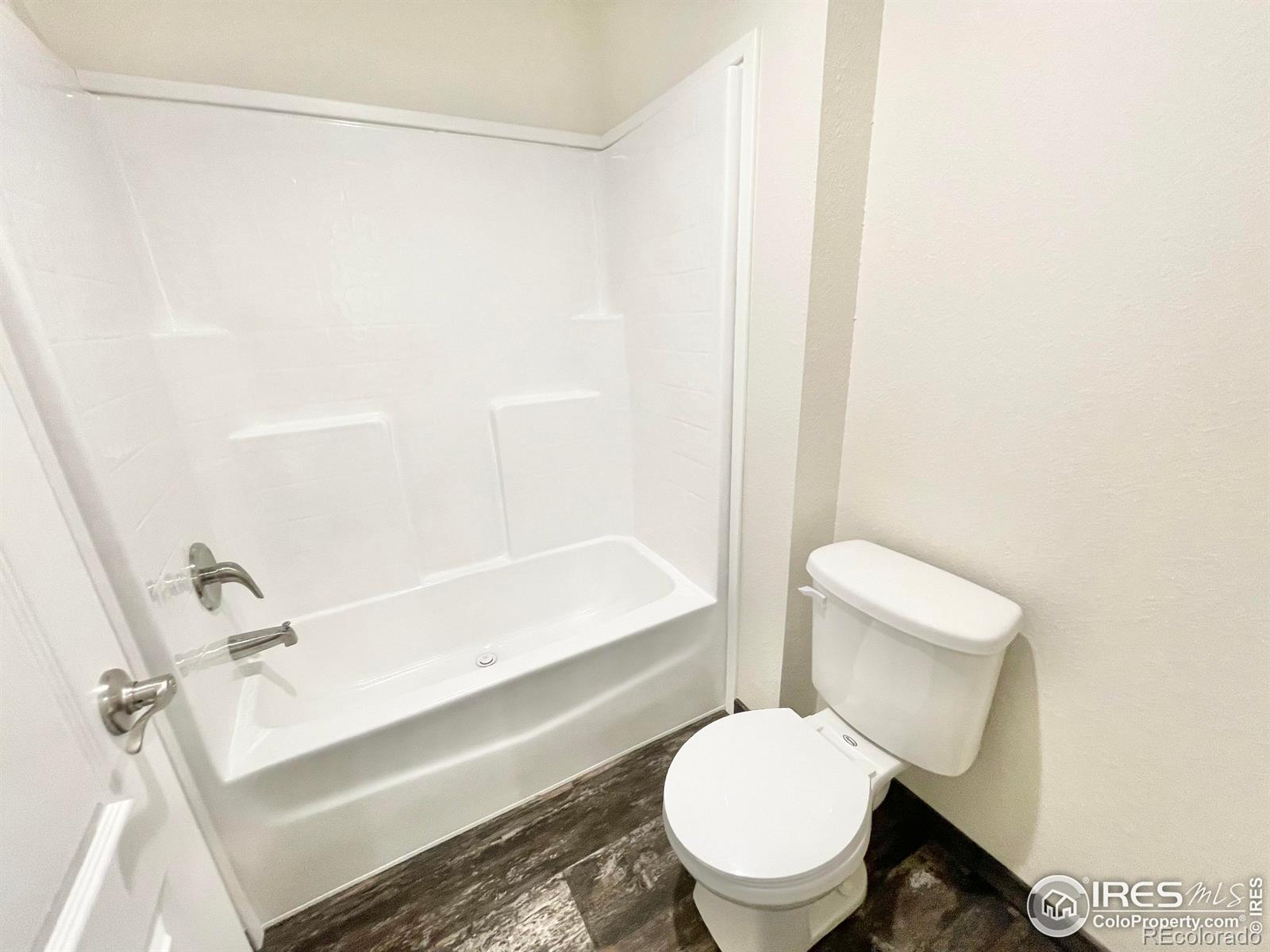 40514 County Road 86, Briggsdale, CO 80611, 4 Bedrooms Bedrooms, ,2 BathroomsBathrooms,Residential,For Sale,County Road 86,RECIR1021533