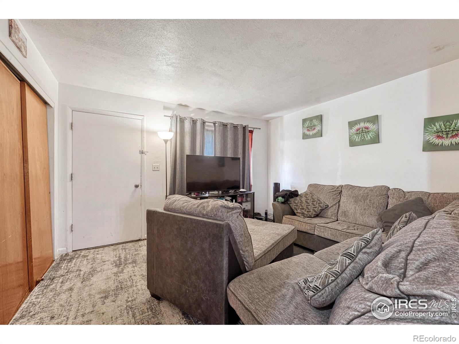 122 12th Avenue, Greeley, CO 80631, 4 Bedrooms Bedrooms, ,2 BathroomsBathrooms,Residential,For Sale,12th,RECIR1021499