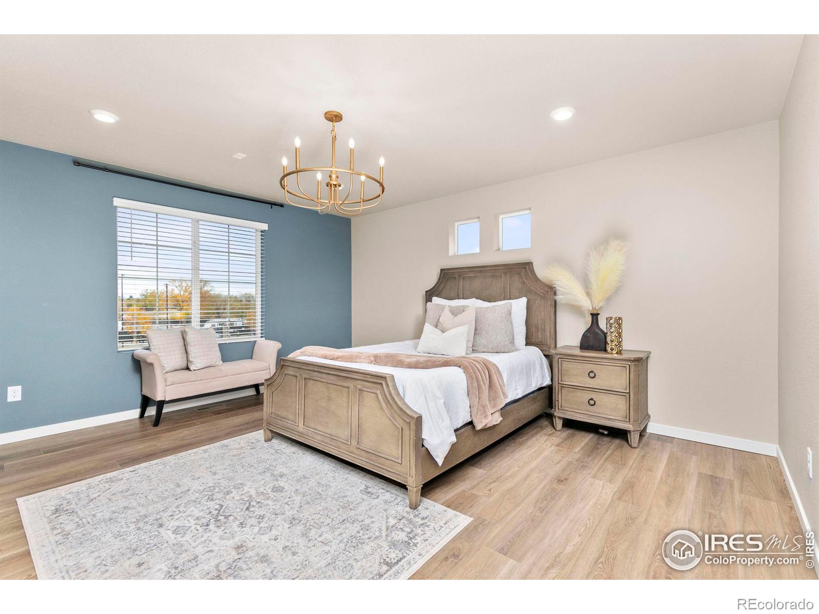 4455 Picadilly Court, Aurora, CO 80019, 5 Bedrooms Bedrooms, ,3 BathroomsBathrooms,Residential,For Sale,Picadilly,RECIR1021472