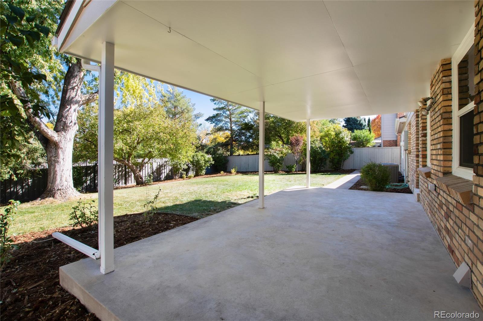 7024 Oneida Circle, Centennial, CO 80112, 5 Bedrooms Bedrooms, ,4 BathroomsBathrooms,Residential,For Sale,Oneida,REC5175044