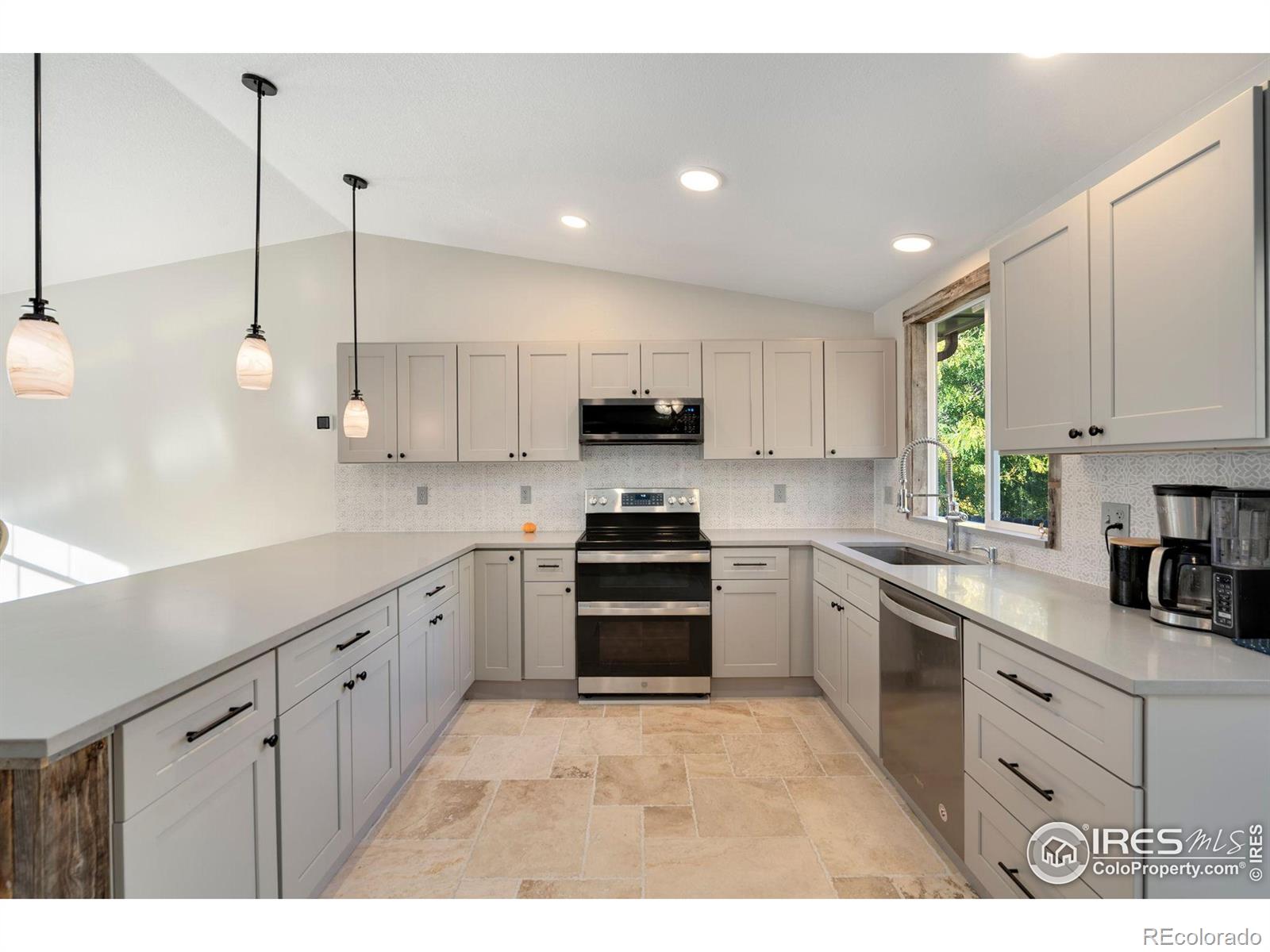 2636 Wapiti Road, Fort Collins, CO 80525, 3 Bedrooms Bedrooms, ,1 BathroomBathrooms,Residential,For Sale,Wapiti,RECIR1021446