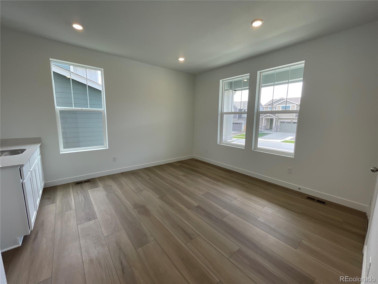 5525 Wisteria Avenue, Firestone, CO 80504, 5 Bedrooms Bedrooms, ,5 BathroomsBathrooms,Residential,For Sale,Wisteria,REC2393269