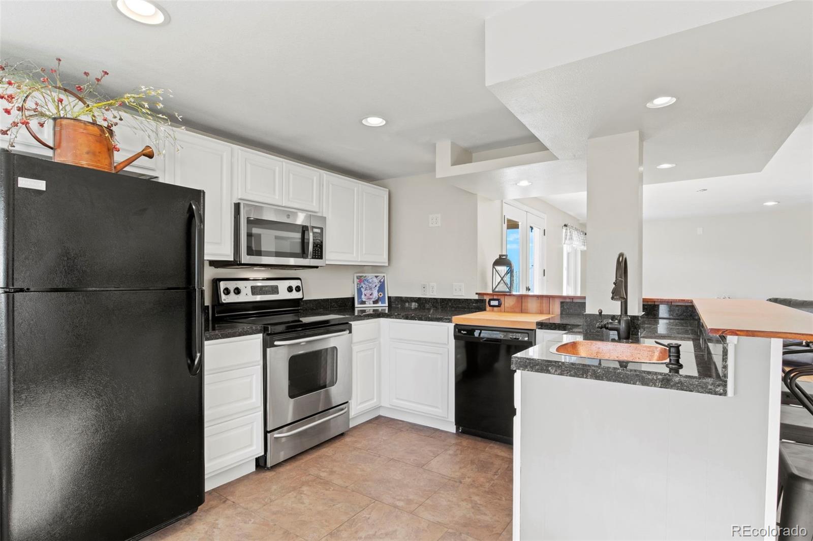 7253 Shenandoah Drive, Elizabeth, CO 80107, 3 Bedrooms Bedrooms, ,2 BathroomsBathrooms,Residential,For Sale,Shenandoah,REC5635041