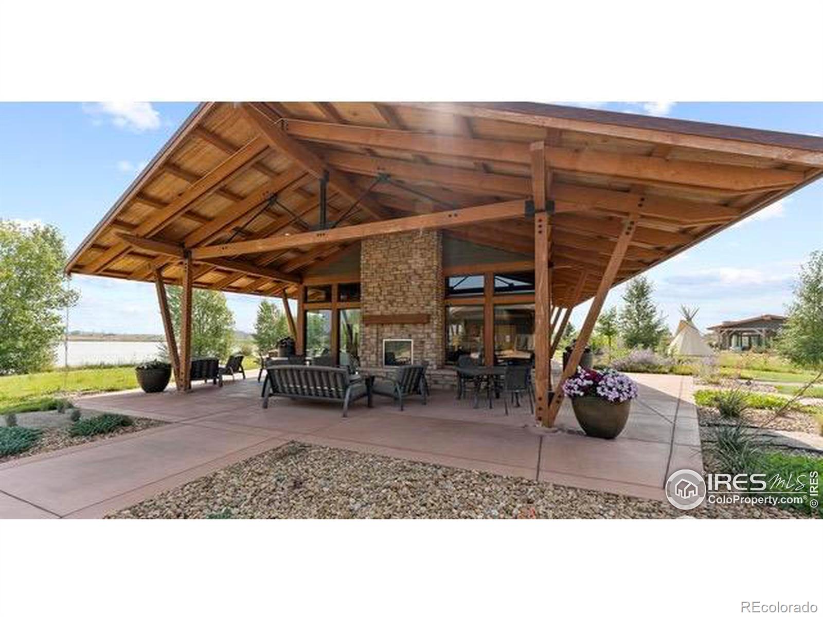 4110 Park Drive, Loveland, CO 80538, 2 Bedrooms Bedrooms, ,3 BathroomsBathrooms,Residential,For Sale,Park,RECIR1021442