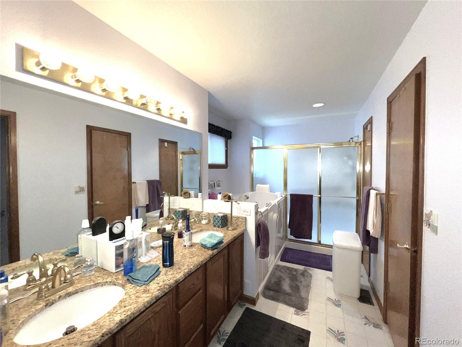 5216 Cathay Way, Centennial, CO 80015, 6 Bedrooms Bedrooms, ,4 BathroomsBathrooms,Residential,For Sale,Cathay,REC9254578