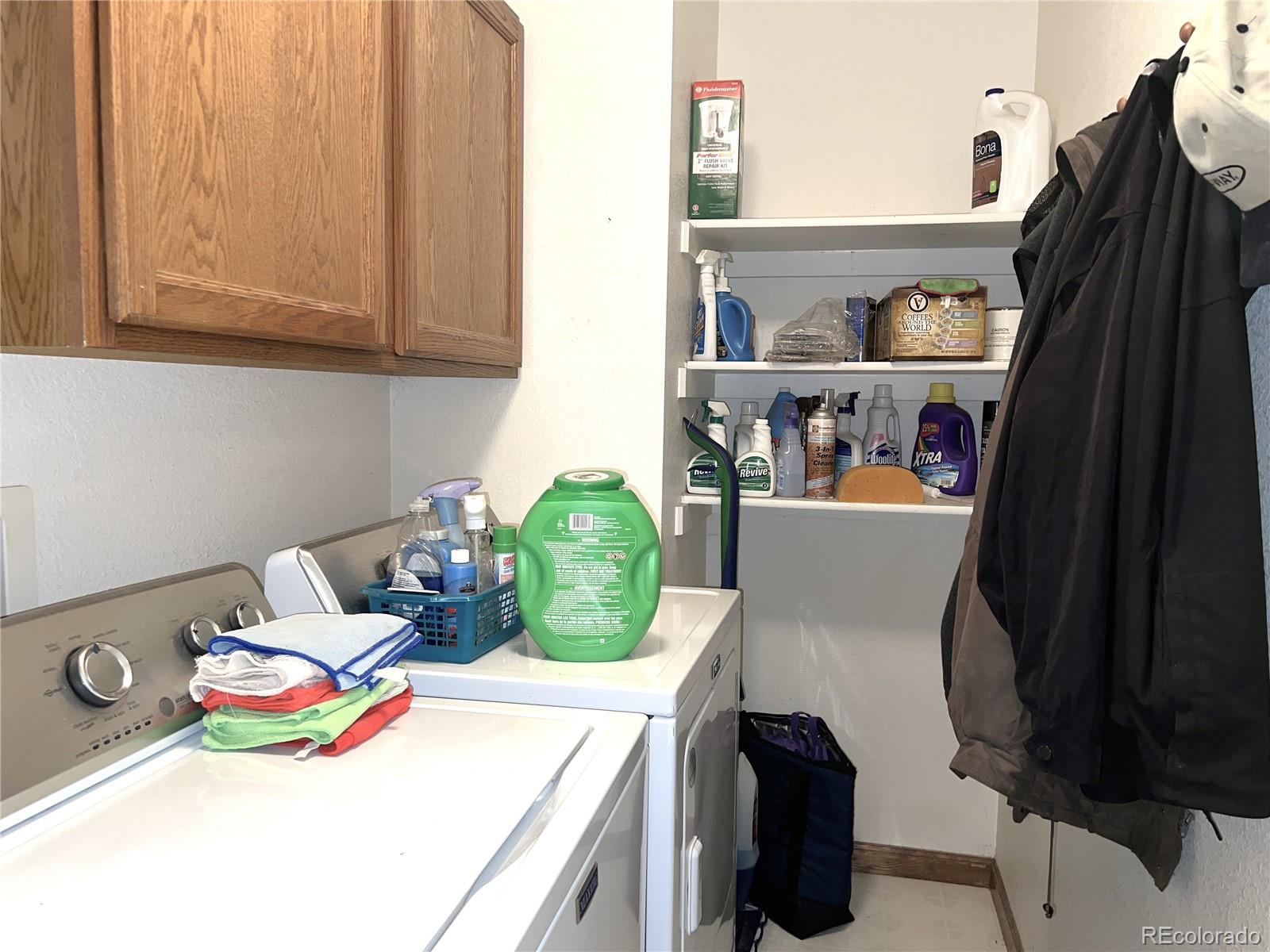 5216 Cathay Way, Centennial, CO 80015, 6 Bedrooms Bedrooms, ,4 BathroomsBathrooms,Residential,For Sale,Cathay,REC9254578