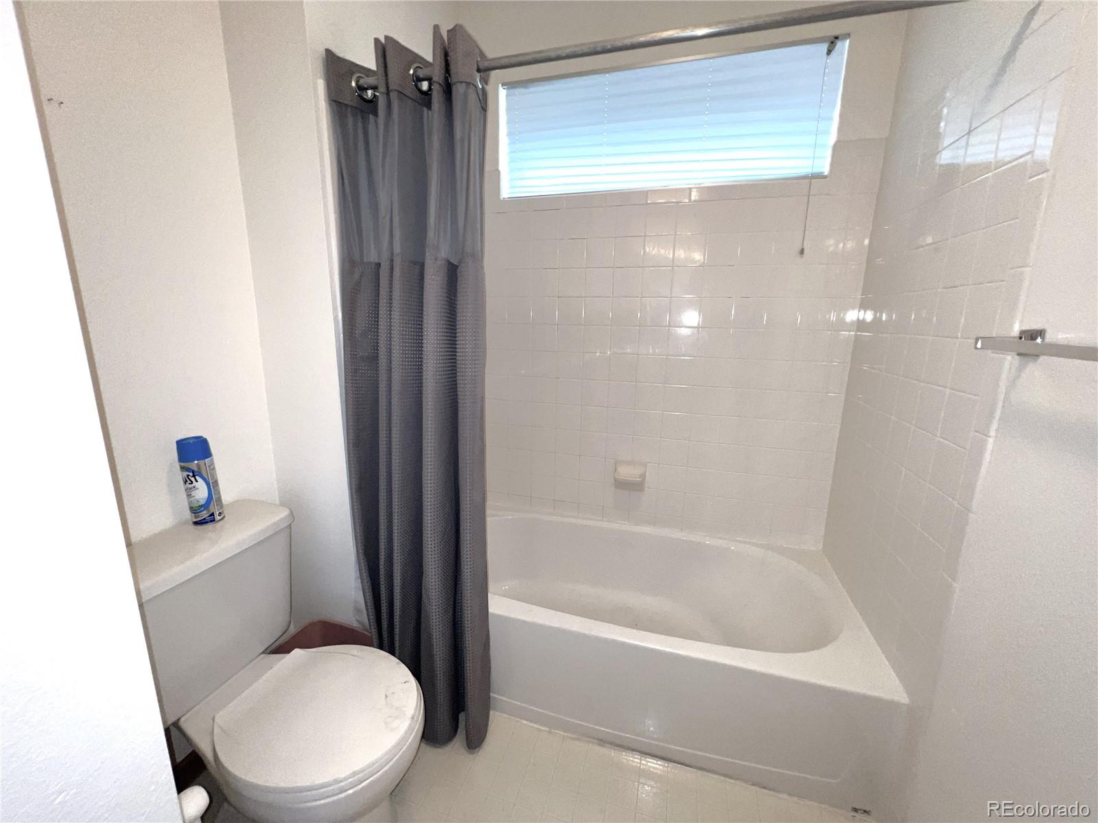 5216 Cathay Way, Centennial, CO 80015, 6 Bedrooms Bedrooms, ,4 BathroomsBathrooms,Residential,For Sale,Cathay,REC9254578