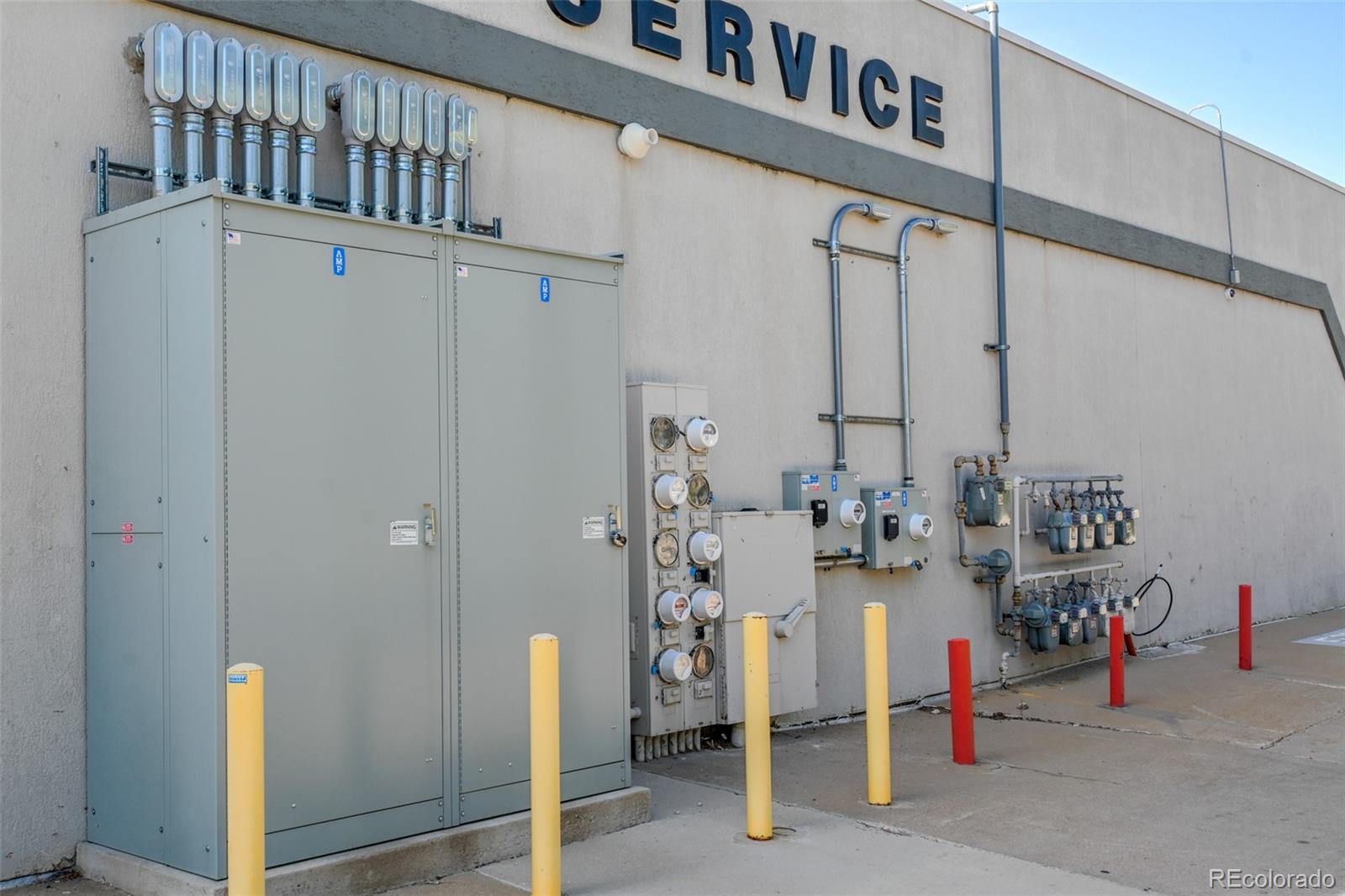 472 Laredo Street, Aurora, CO 80011, ,Commercial,For Sale,Pacifica Laredo,Laredo,REC7387097