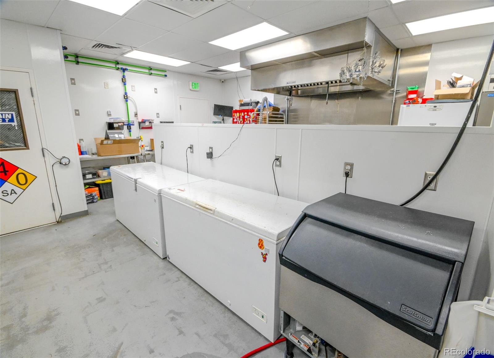 472 Laredo Street, Aurora, CO 80011, ,Commercial,For Sale,Pacifica Laredo,Laredo,REC7387097