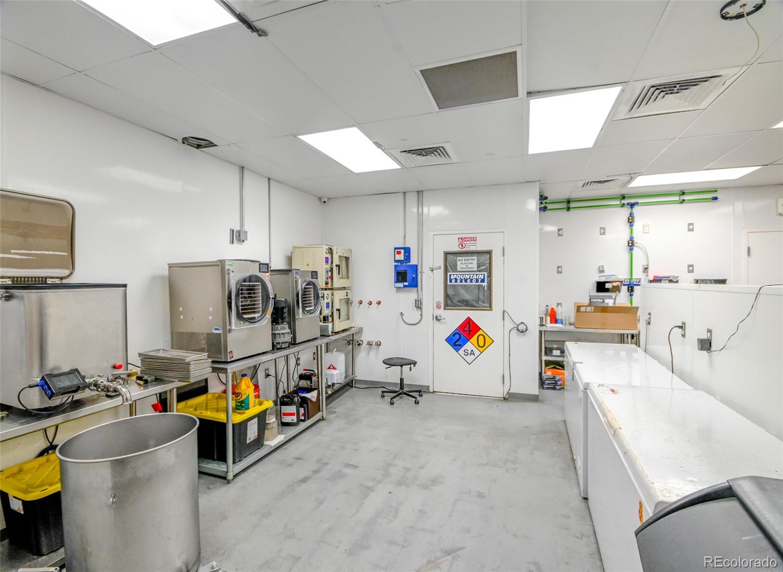 472 Laredo Street, Aurora, CO 80011, ,Commercial,For Sale,Pacifica Laredo,Laredo,REC7387097