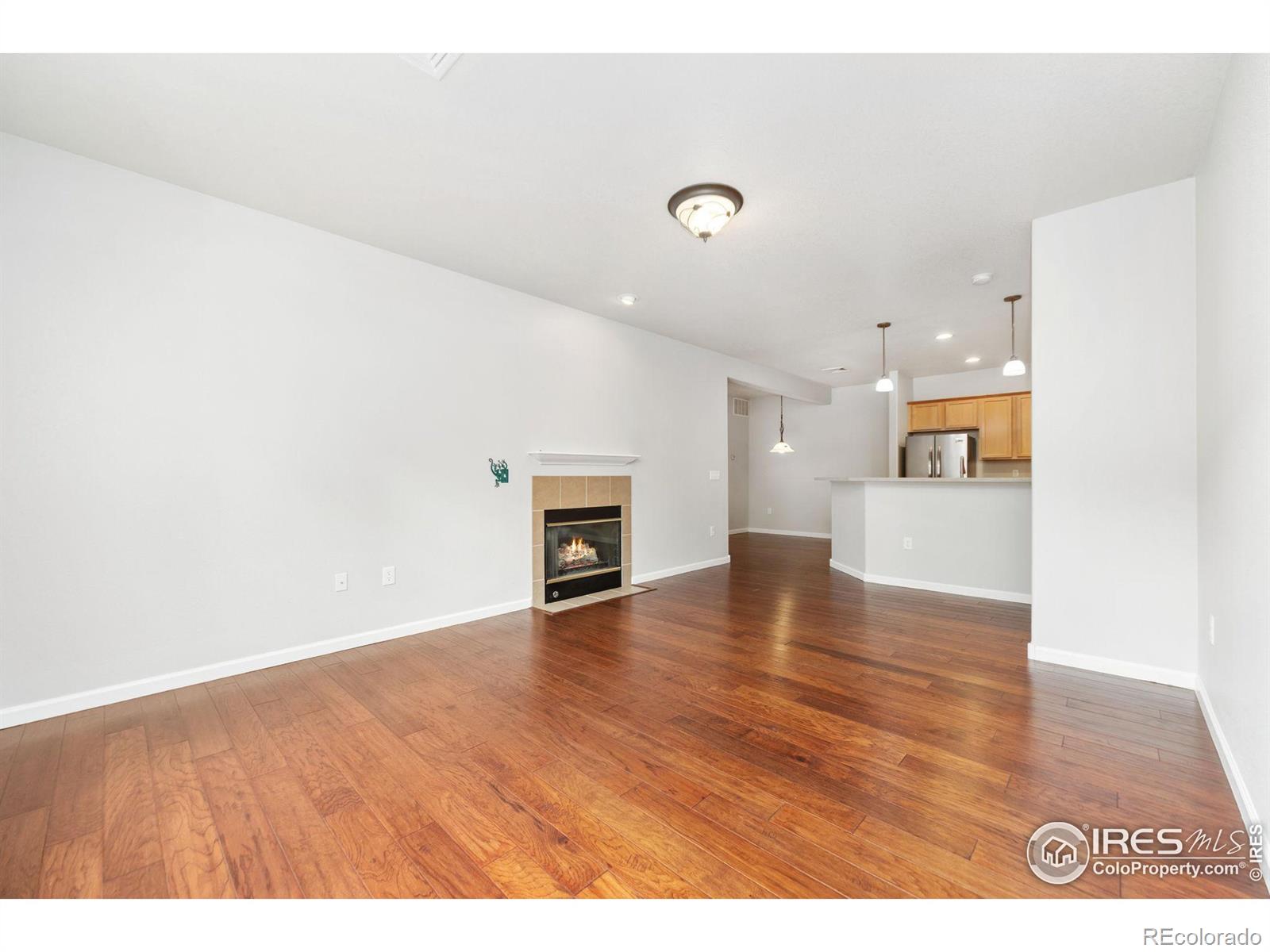 2121 Owens Avenue #103, Fort Collins, CO 80528, 2 Bedrooms Bedrooms, ,2 BathroomsBathrooms,Residential,For Sale,Owens,RECIR1021422