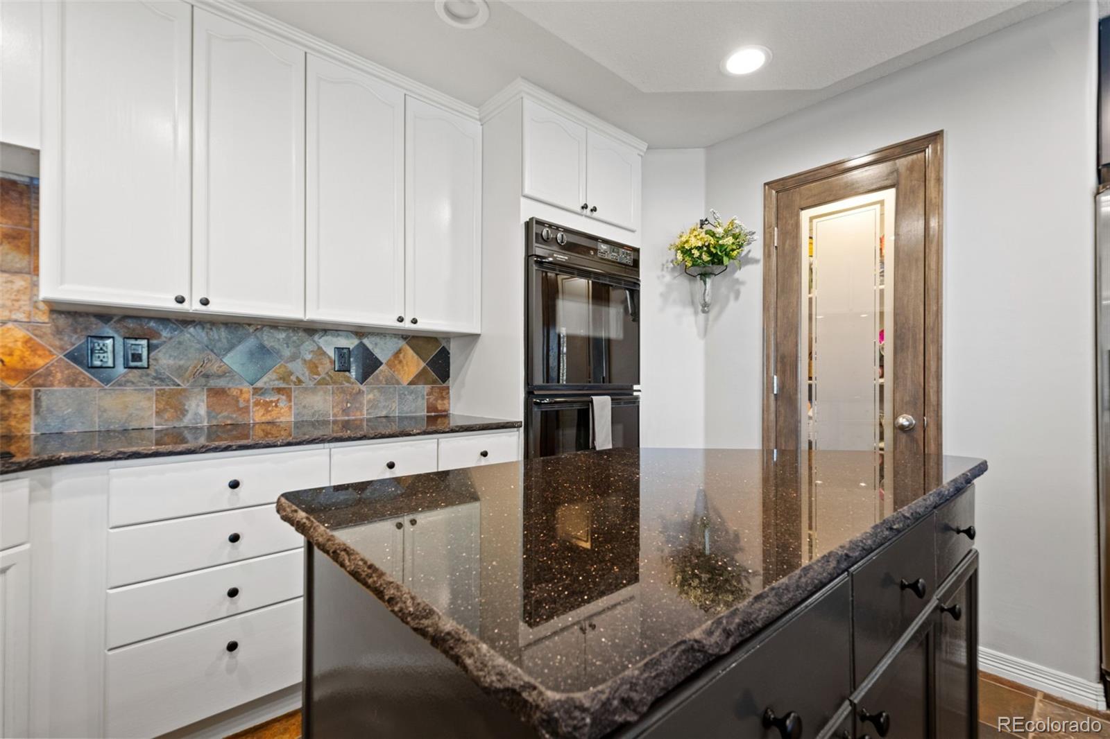 2061 Hyacinth Road, Highlands Ranch, CO 80129, 5 Bedrooms Bedrooms, ,5 BathroomsBathrooms,Residential,For Sale,Hyacinth,REC7103387