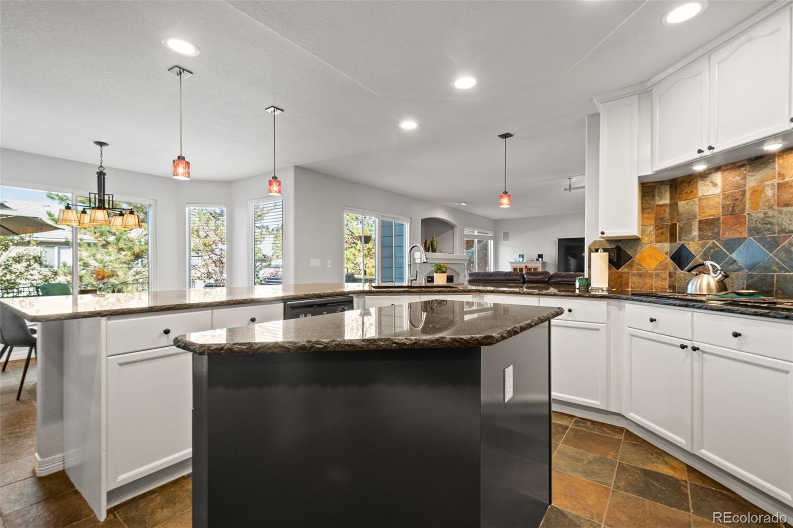 2061 Hyacinth Road, Highlands Ranch, CO 80129, 5 Bedrooms Bedrooms, ,5 BathroomsBathrooms,Residential,For Sale,Hyacinth,REC7103387