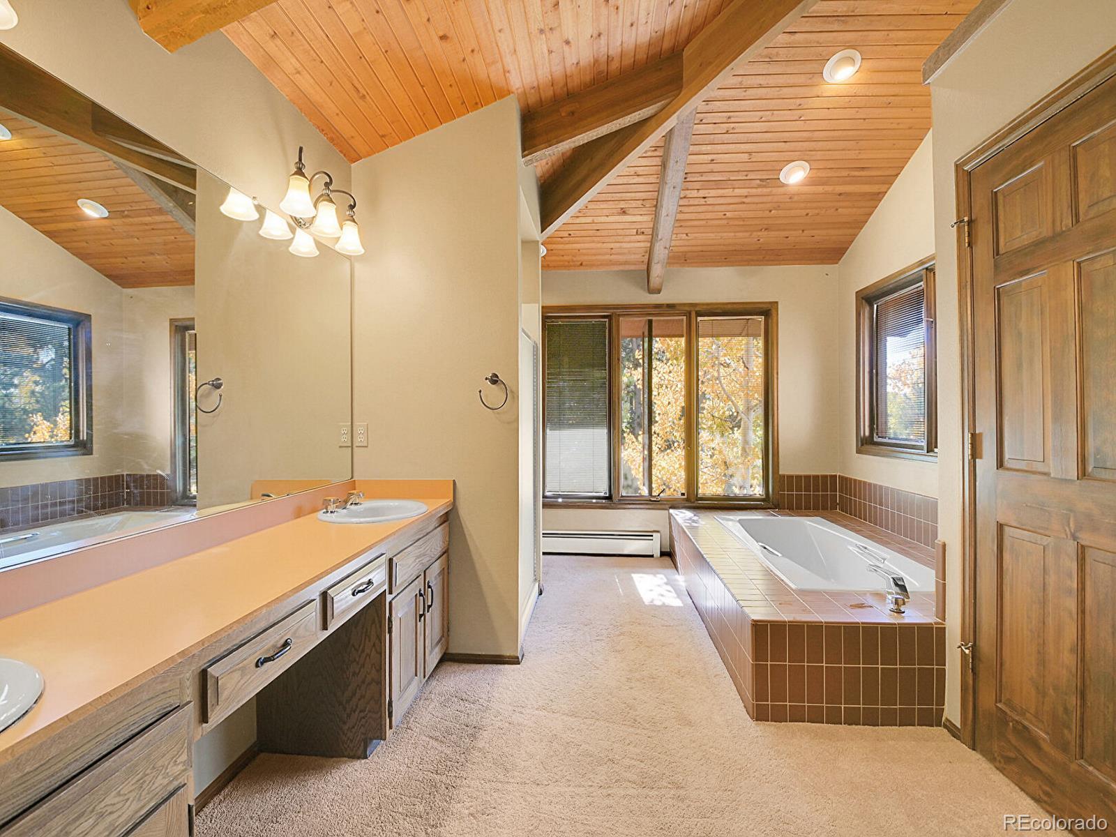 1359 Pomegranate Lane, Golden, CO 80401, 4 Bedrooms Bedrooms, ,3 BathroomsBathrooms,Residential,For Sale,Pomegranate,REC4160298