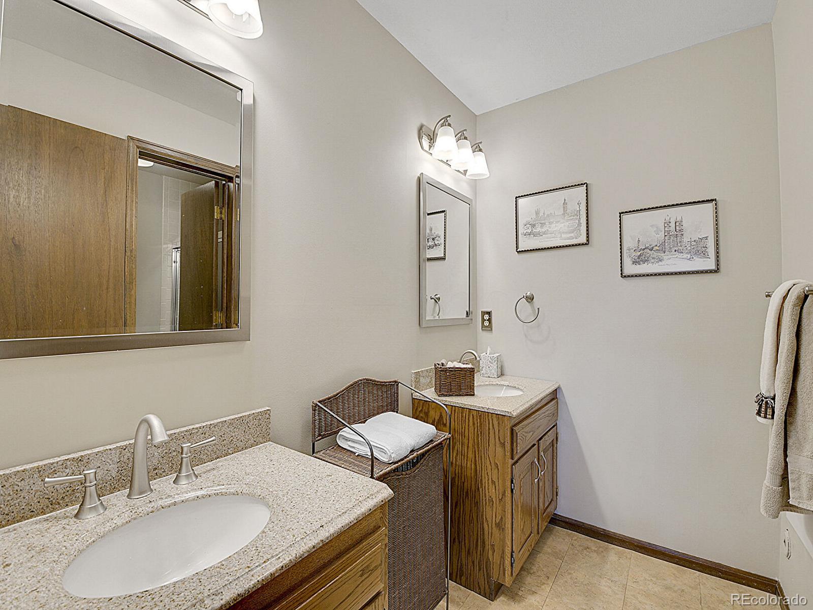 1359 Pomegranate Lane, Golden, CO 80401, 4 Bedrooms Bedrooms, ,3 BathroomsBathrooms,Residential,For Sale,Pomegranate,REC4160298