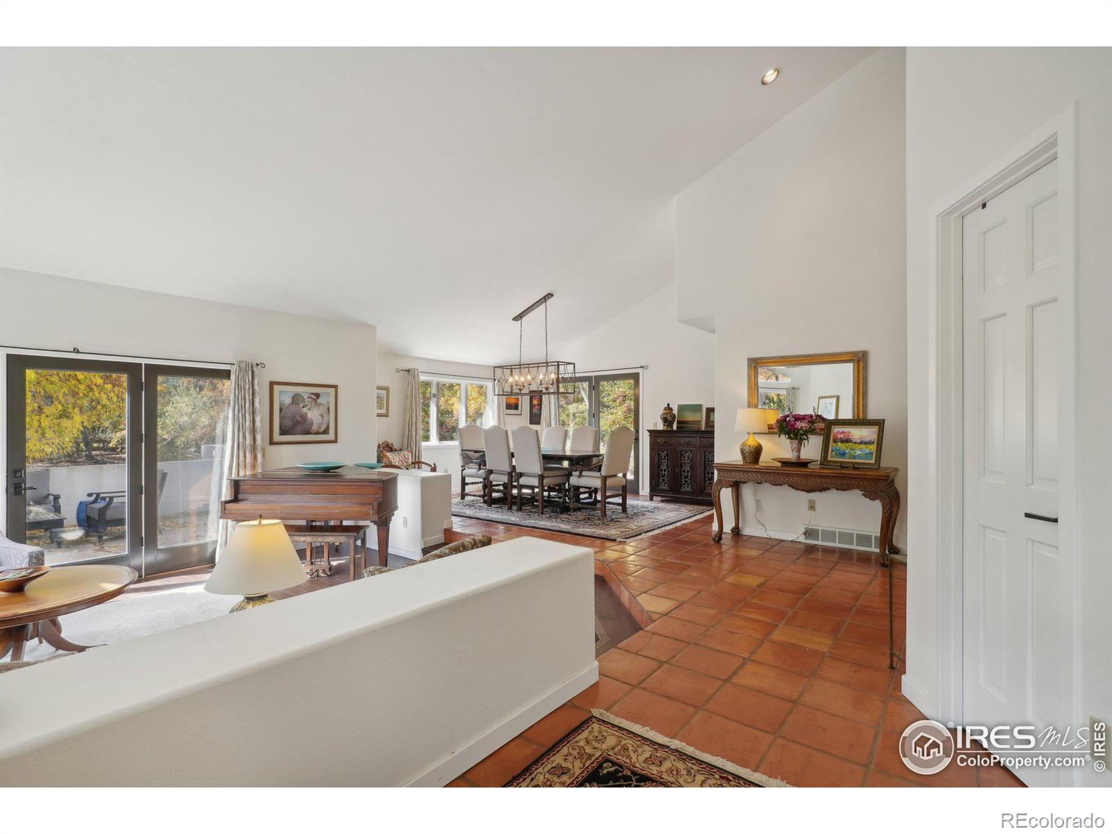 2535 Columbine Circle, Lafayette, CO 80026, 4 Bedrooms Bedrooms, ,3 BathroomsBathrooms,Residential,For Sale,Columbine,RECIR1021625