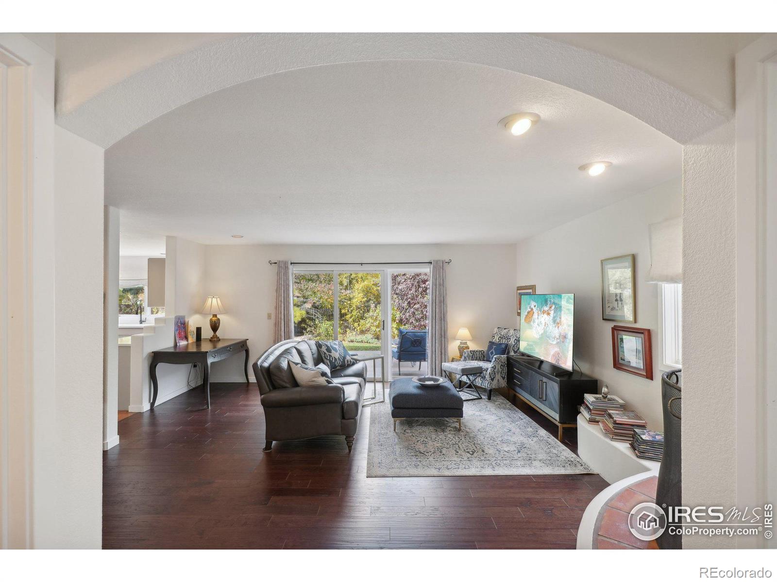2535 Columbine Circle, Lafayette, CO 80026, 4 Bedrooms Bedrooms, ,3 BathroomsBathrooms,Residential,For Sale,Columbine,RECIR1021625